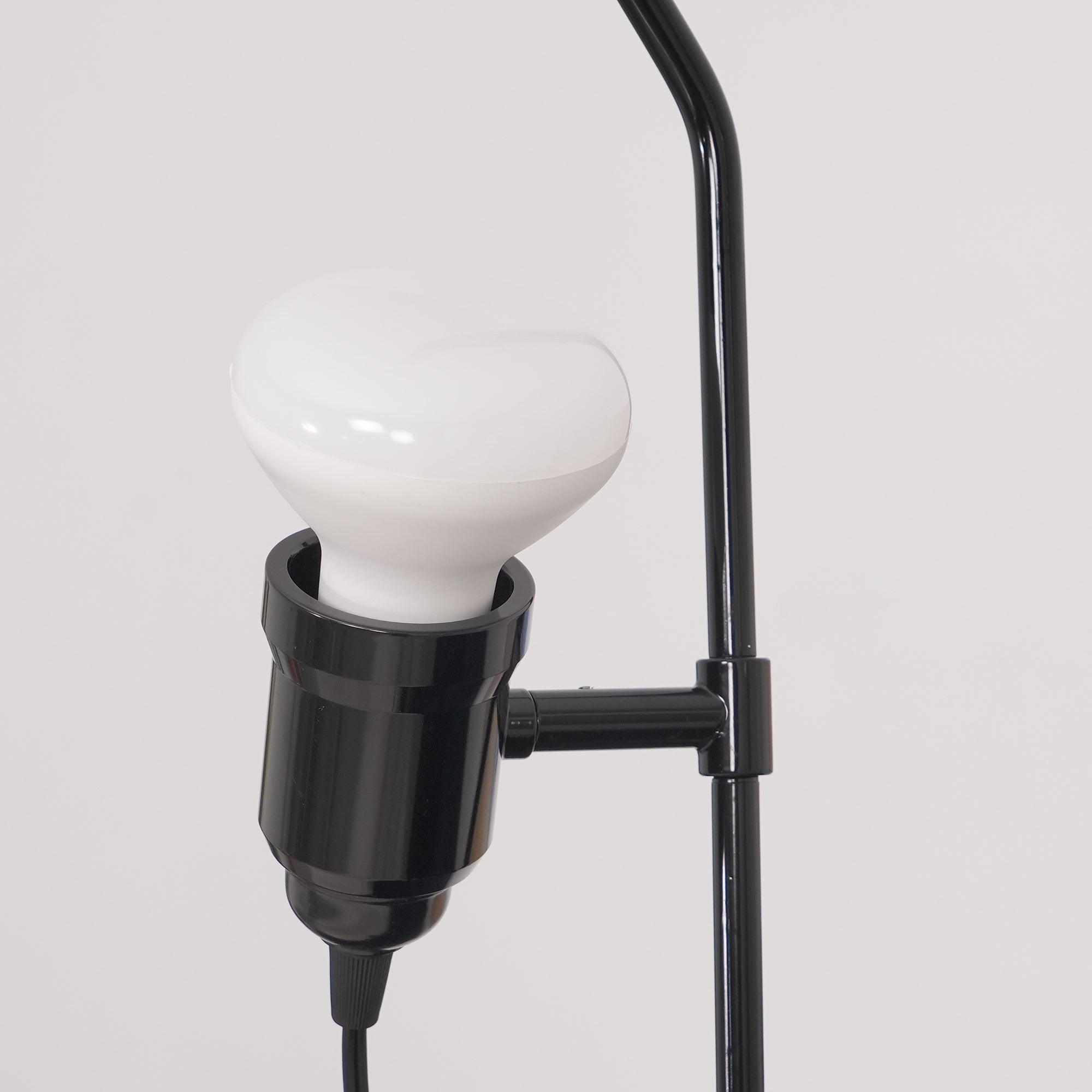 Ilthair Modern Minimalist Pendant Light - Neutral Decor