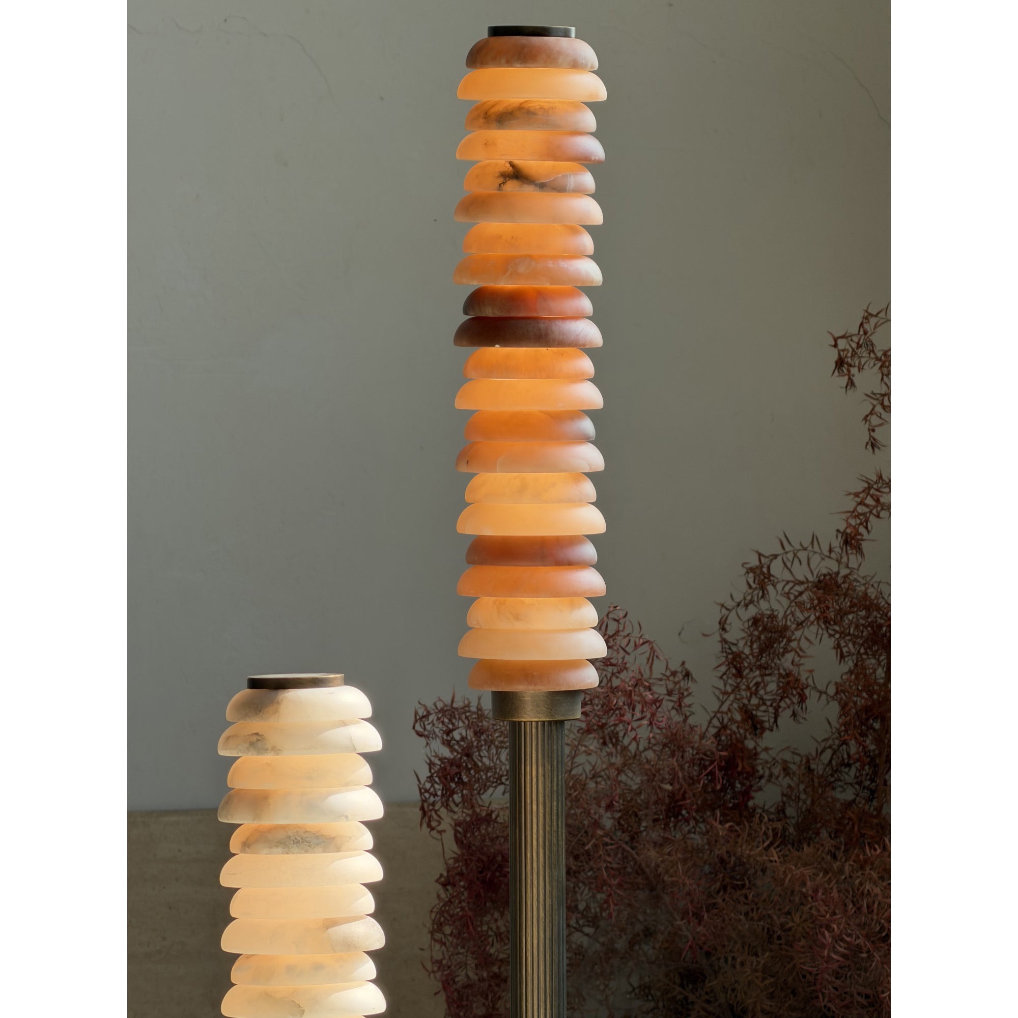 Eiroiella Alabaster Floor Lamp