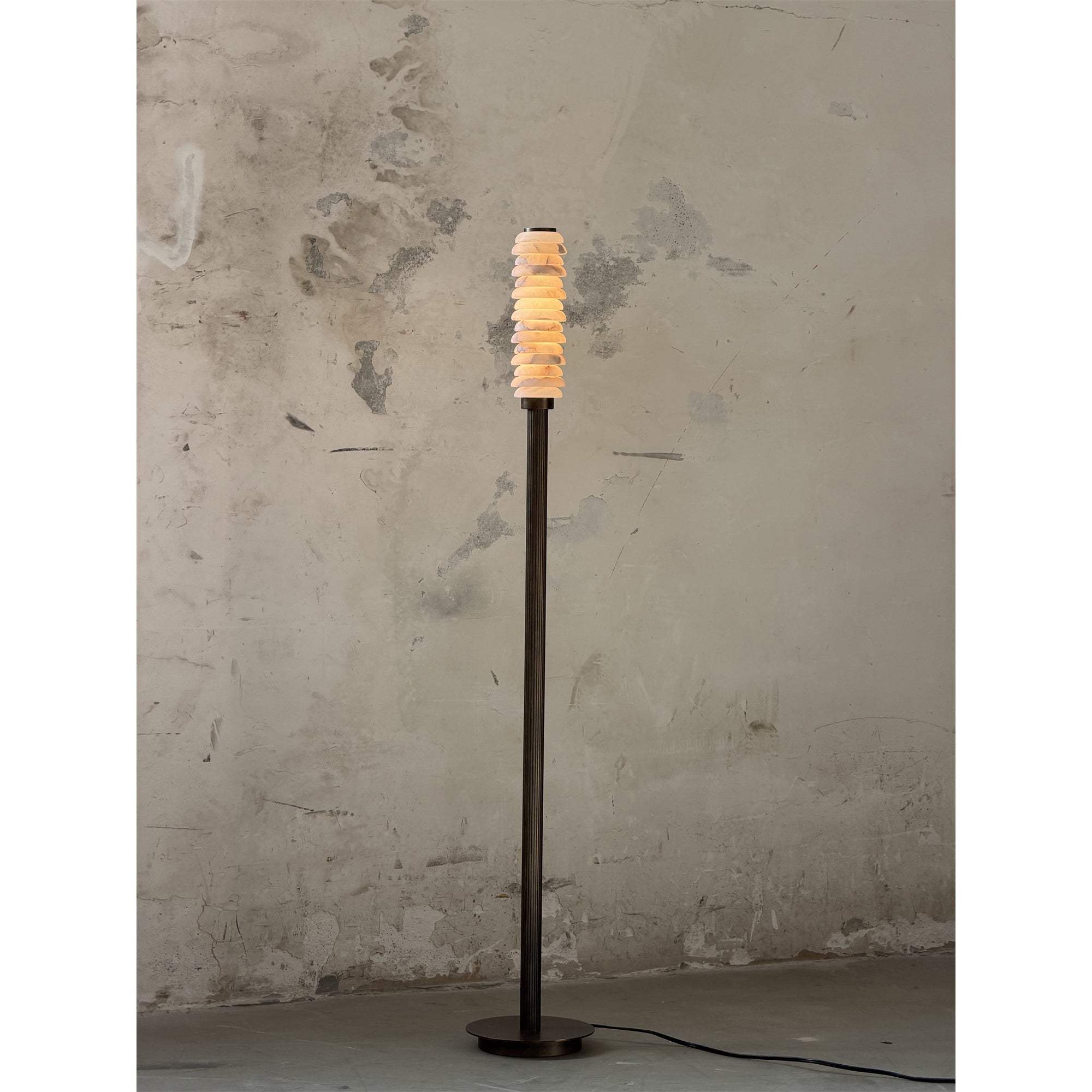 Eiroiella Alabaster Floor Lamp