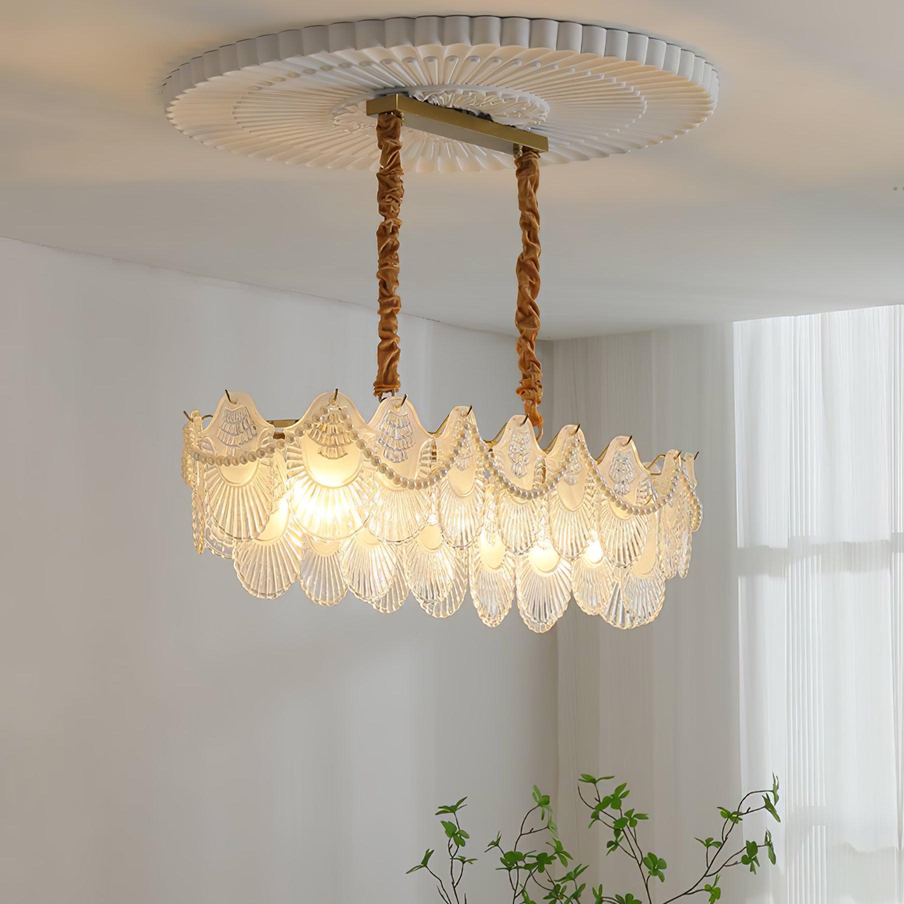 Liorelelle Chandelier Pearl Glass Shell