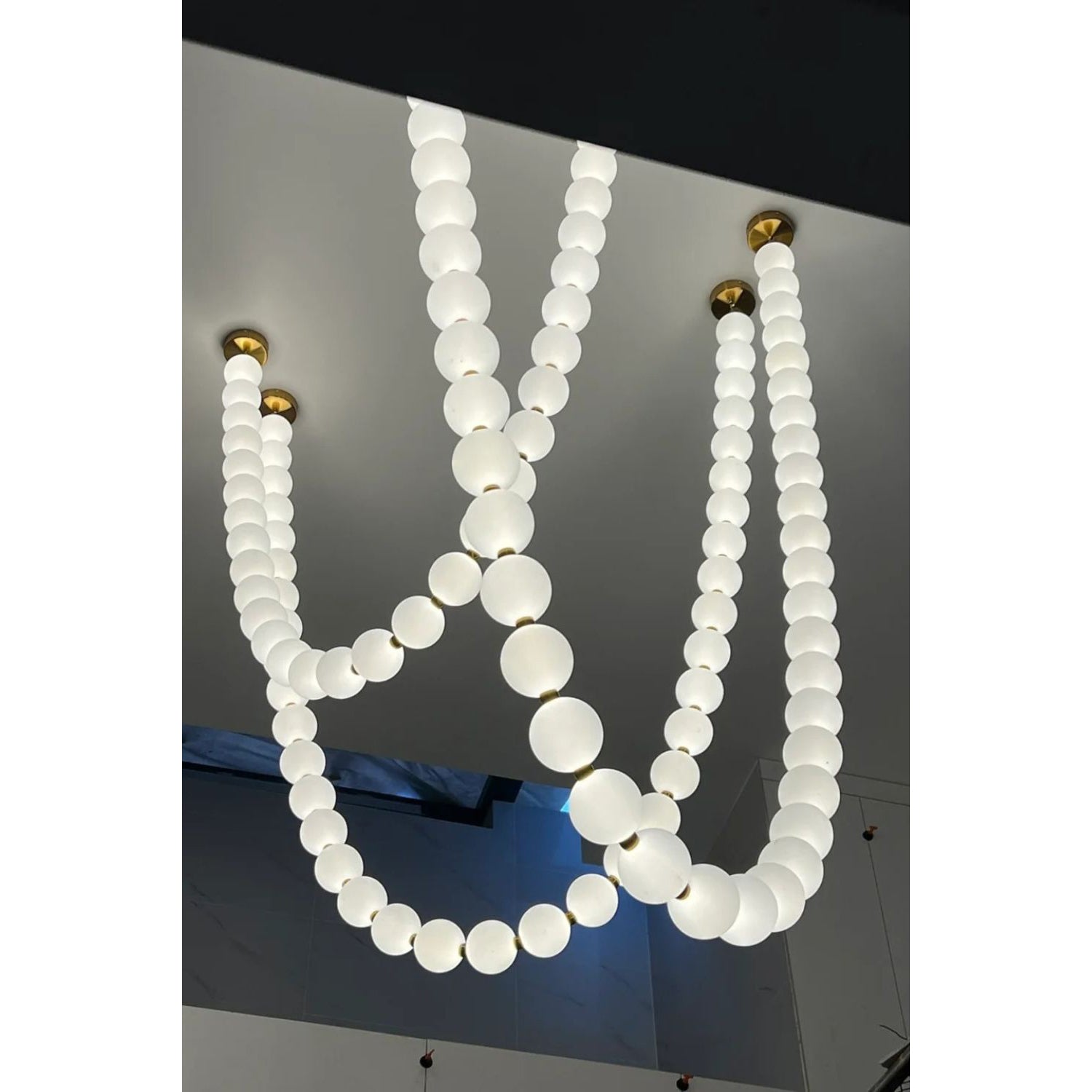 Liorenena Chandelier