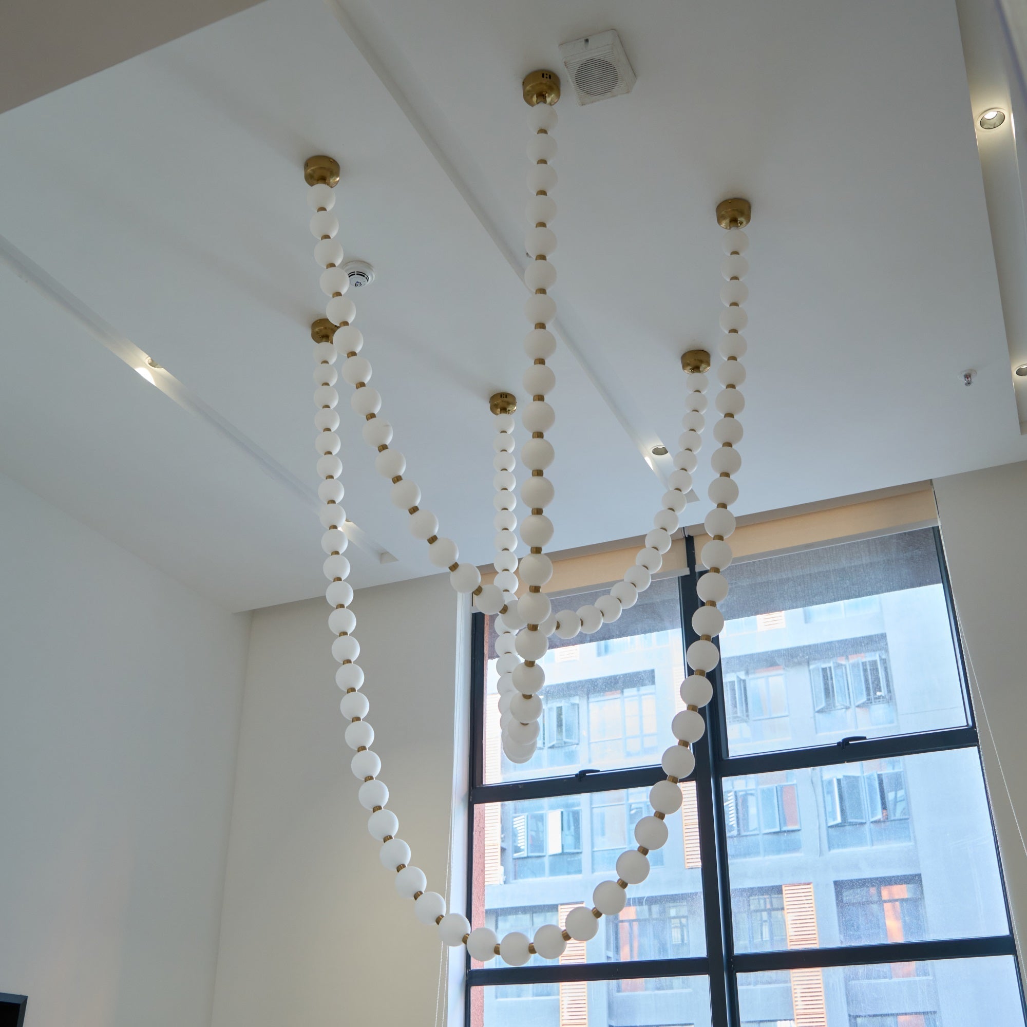 Liorenena Chandelier