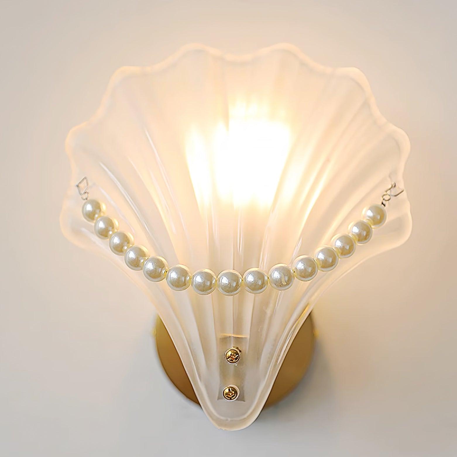 Pearl Wall Lamp Shell Elegant - Neutral Decor