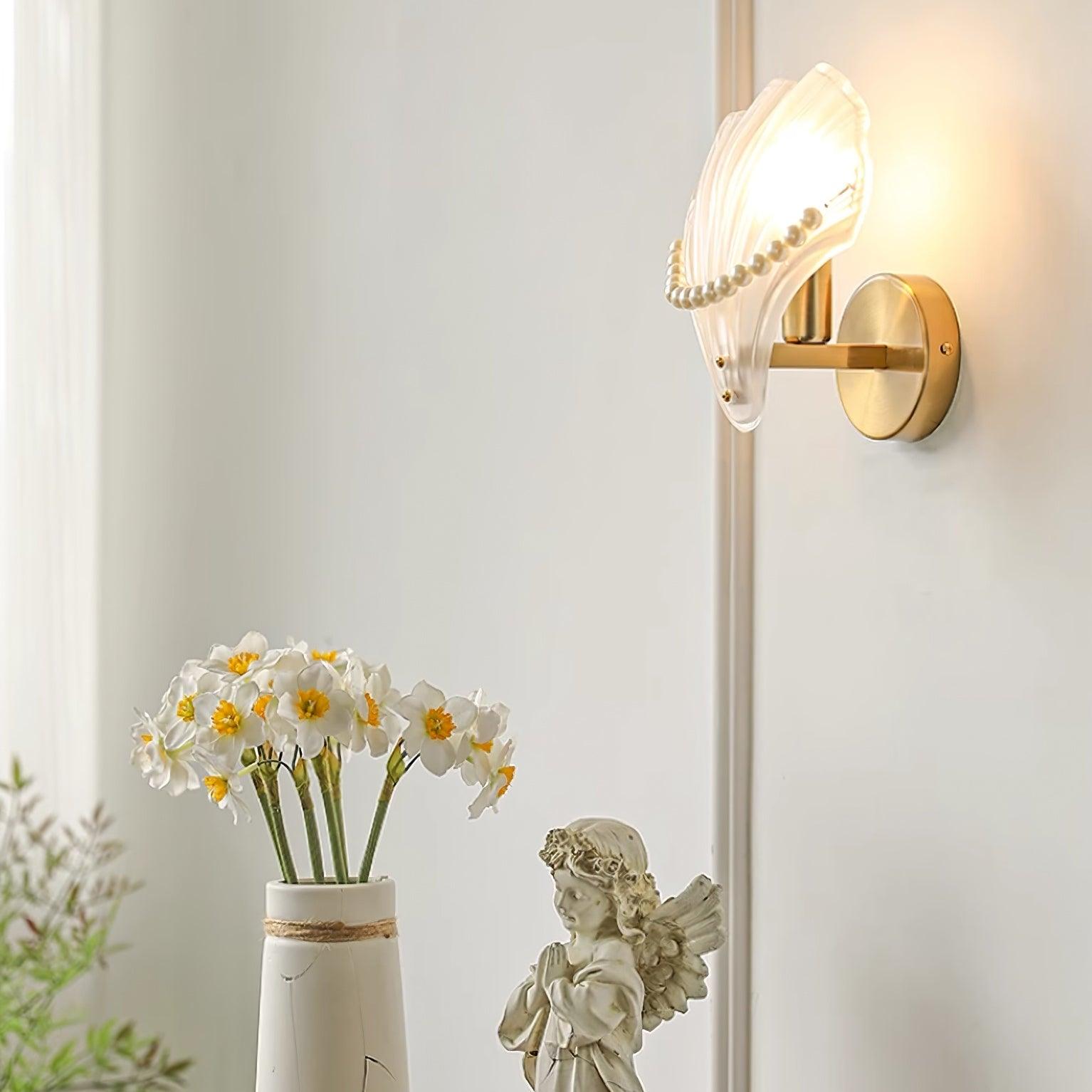 Pearl Wall Lamp Shell Elegant - Neutral Decor