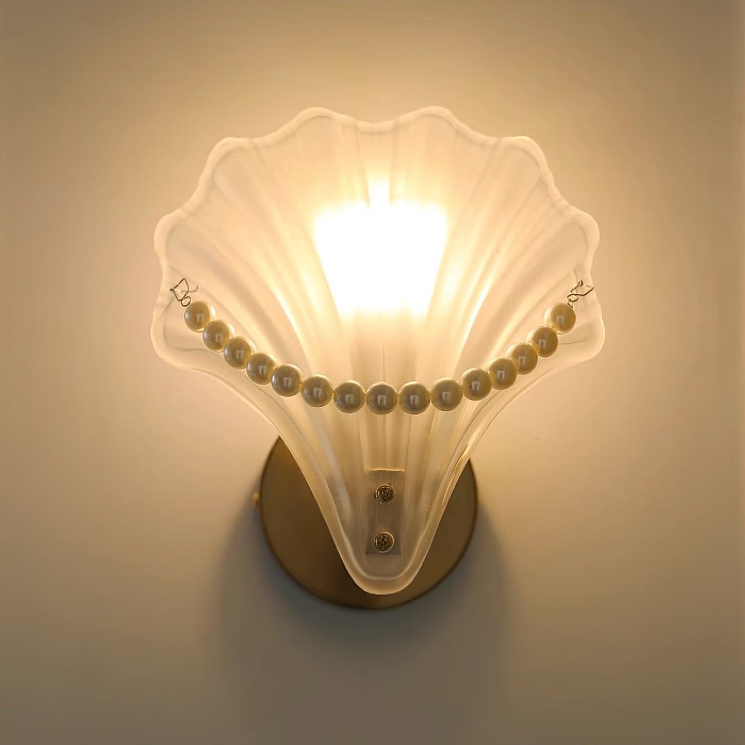 Pearl Wall Lamp Shell Elegant - Neutral Decor