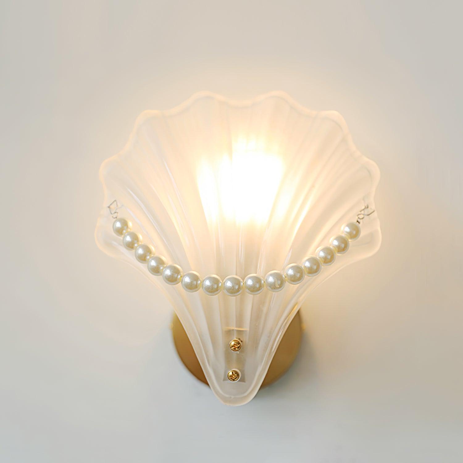Pearl Wall Lamp Shell Elegant - Neutral Decor
