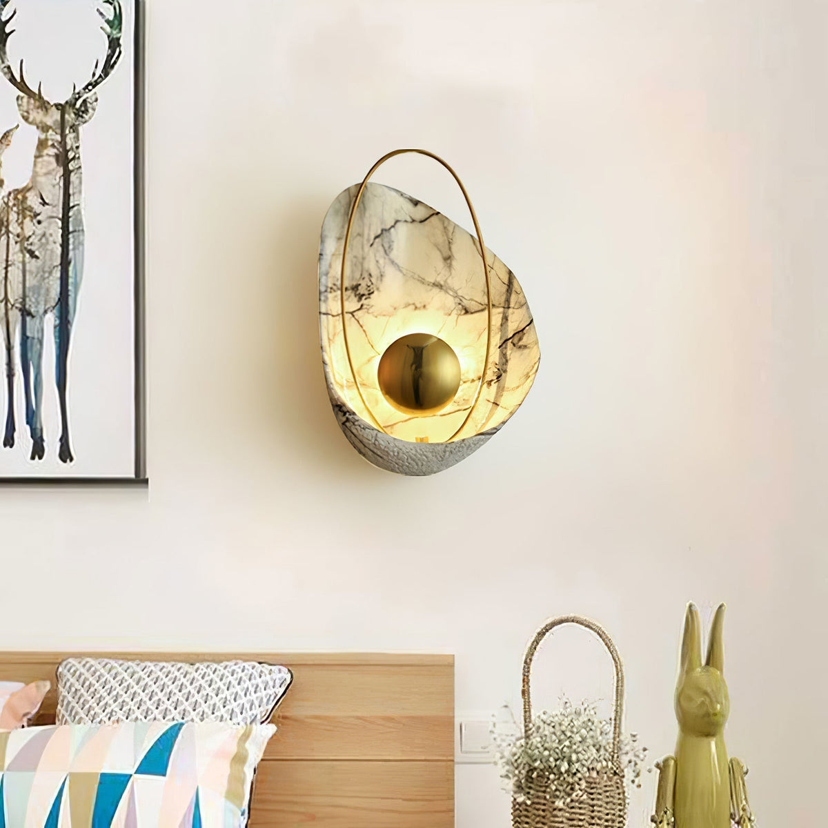 Vethaora Premium Nordic Art Pearl Resin Wall Lamp