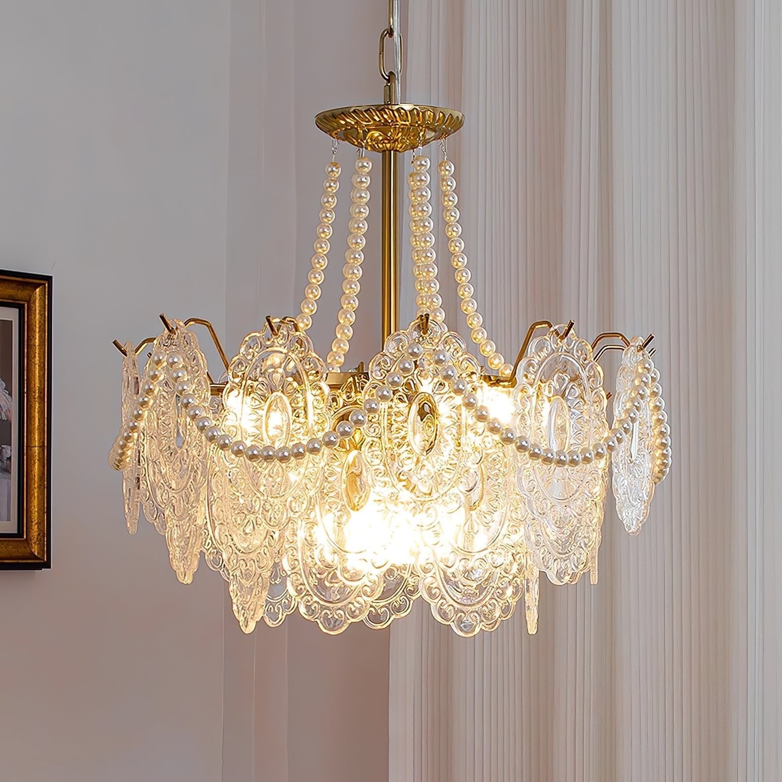 Eirivaine Glass Chandelier