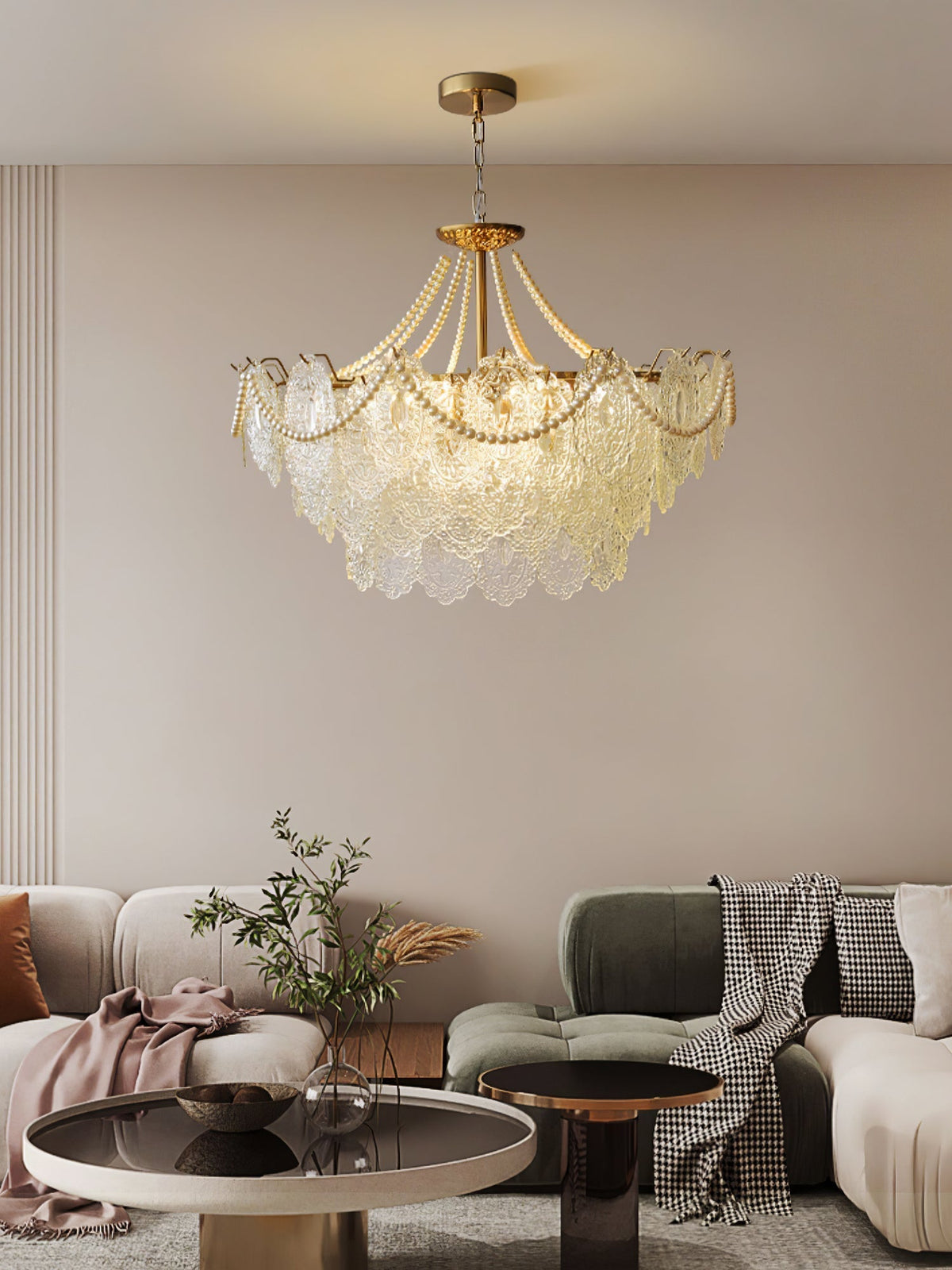 Eirivaine Glass Chandelier