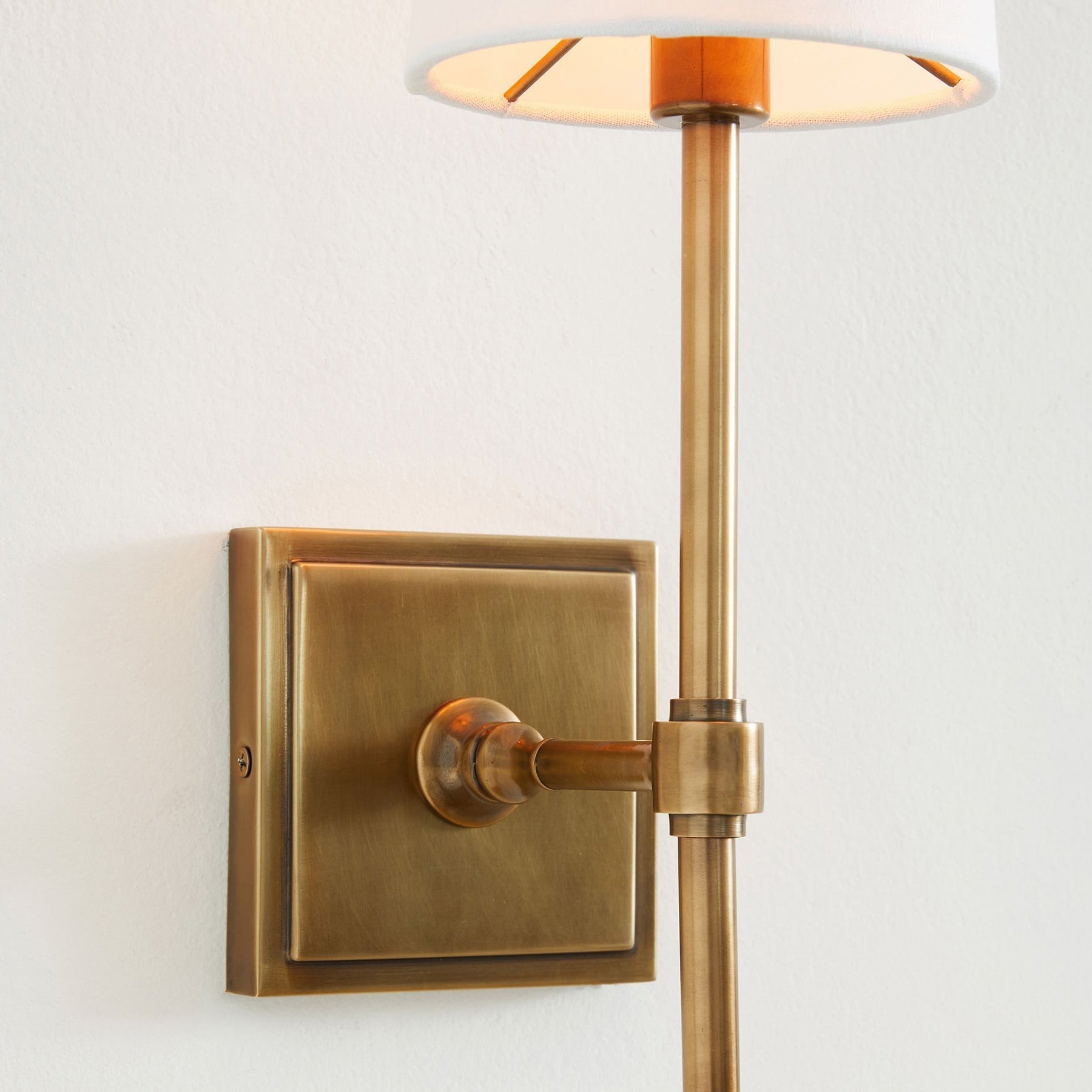 Vicarara Vintage Industrial Brass Fabric Wall Lamp - Neutral Decor