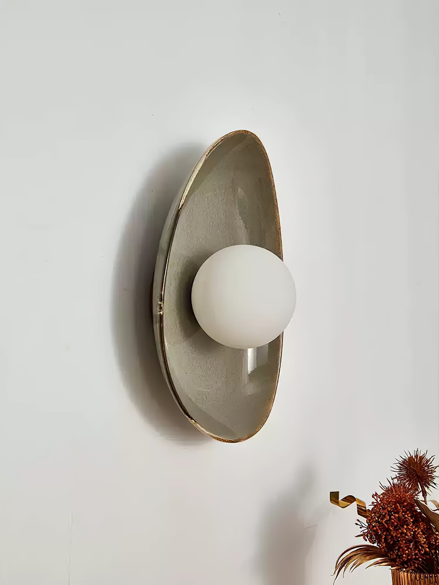 Ertalila Elegance Pebble Disc Ceramics Wall Light