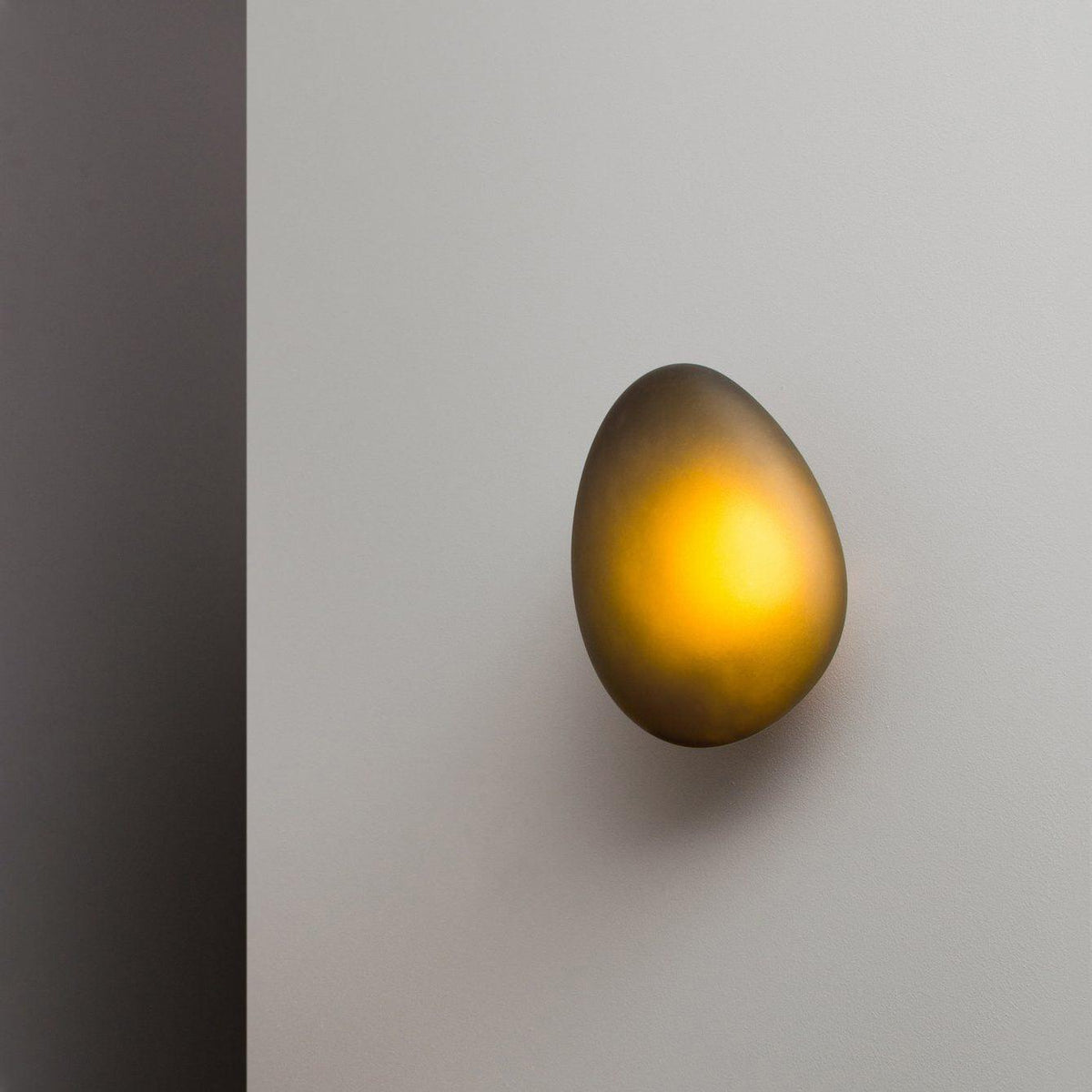 Eirinina Wall Lamp Bubble Glass
