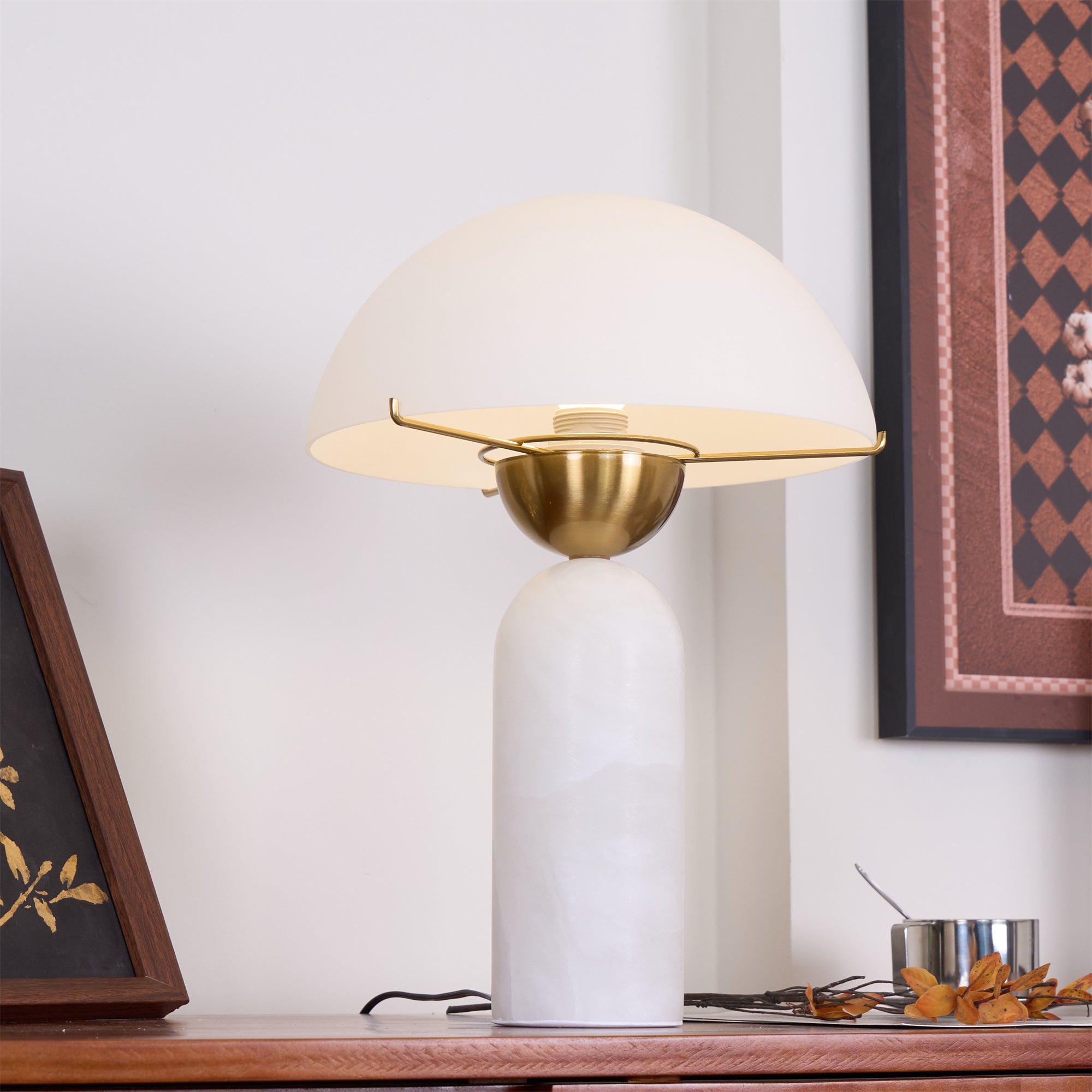 Veviniel Alabaster Table Lamp - Neutral Decor