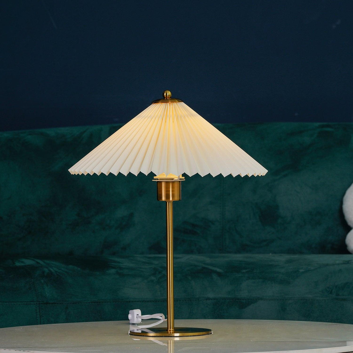 Camirir Pleated Umbrella Table Lamp