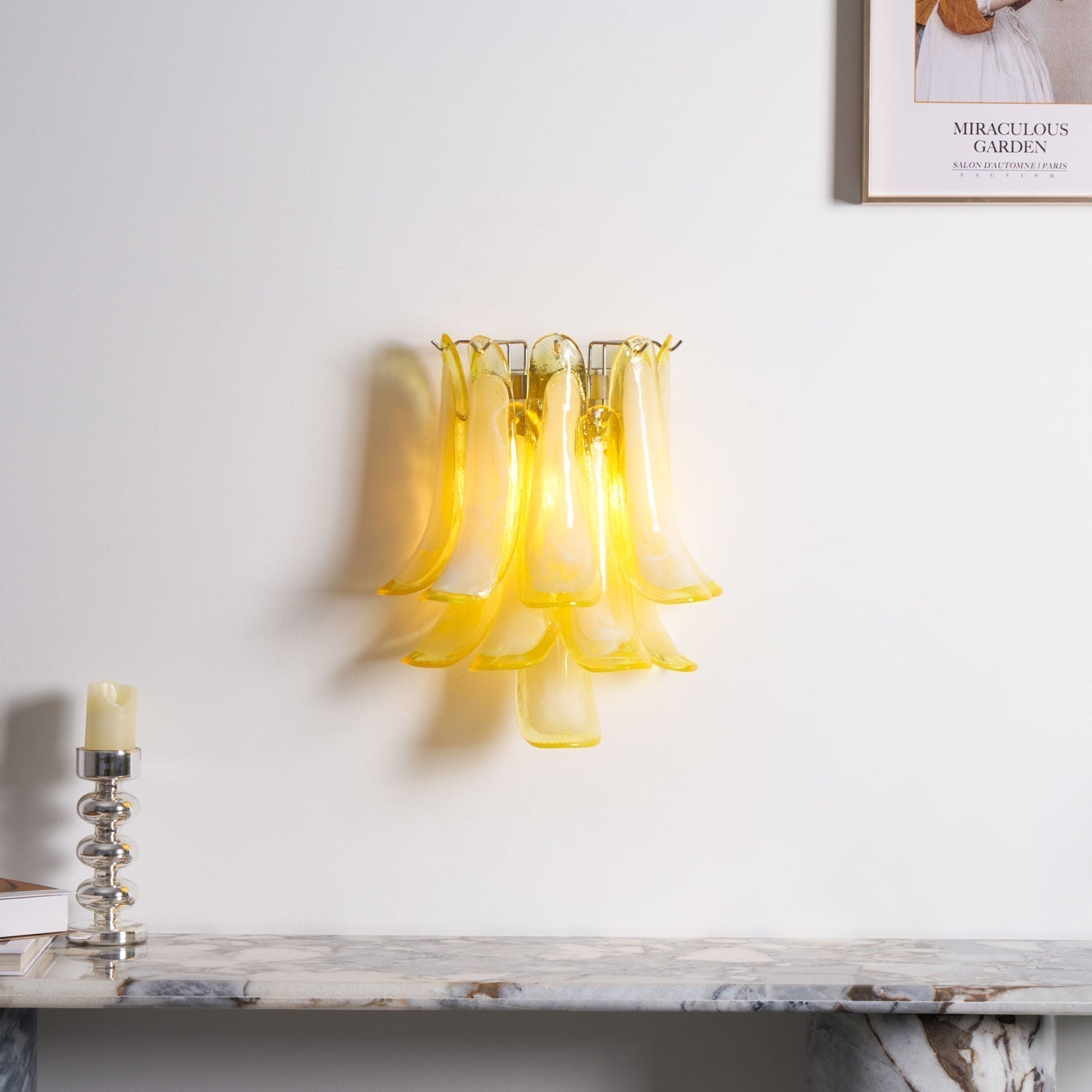 Eiraira Wall Light Petal Shaped Glass Vintage Artistic