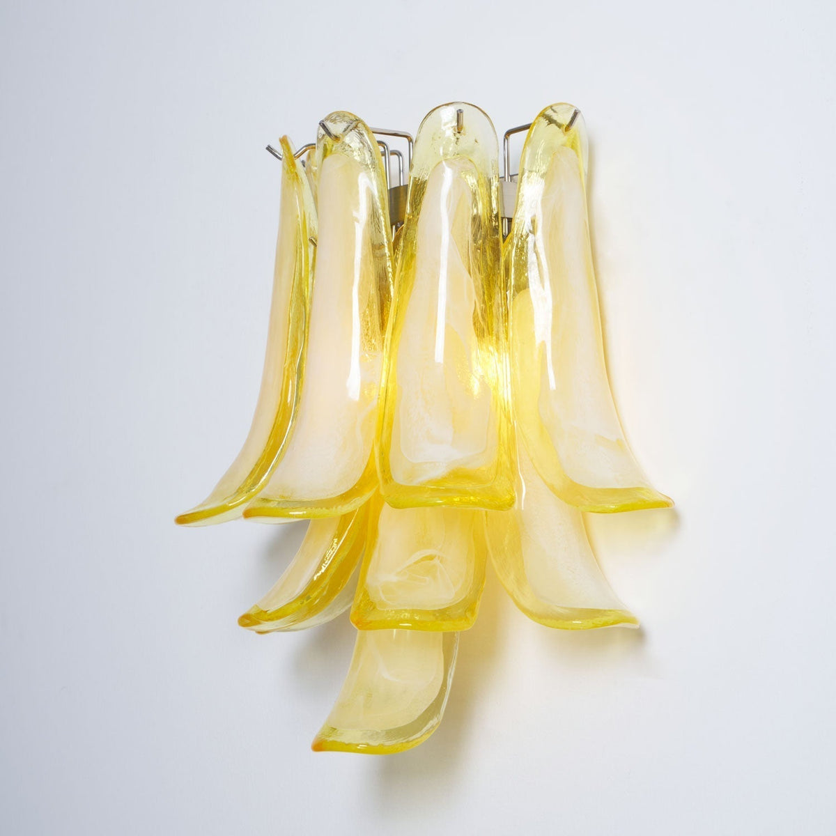 Eiraira Wall Light Petal Shaped Glass Vintage Artistic