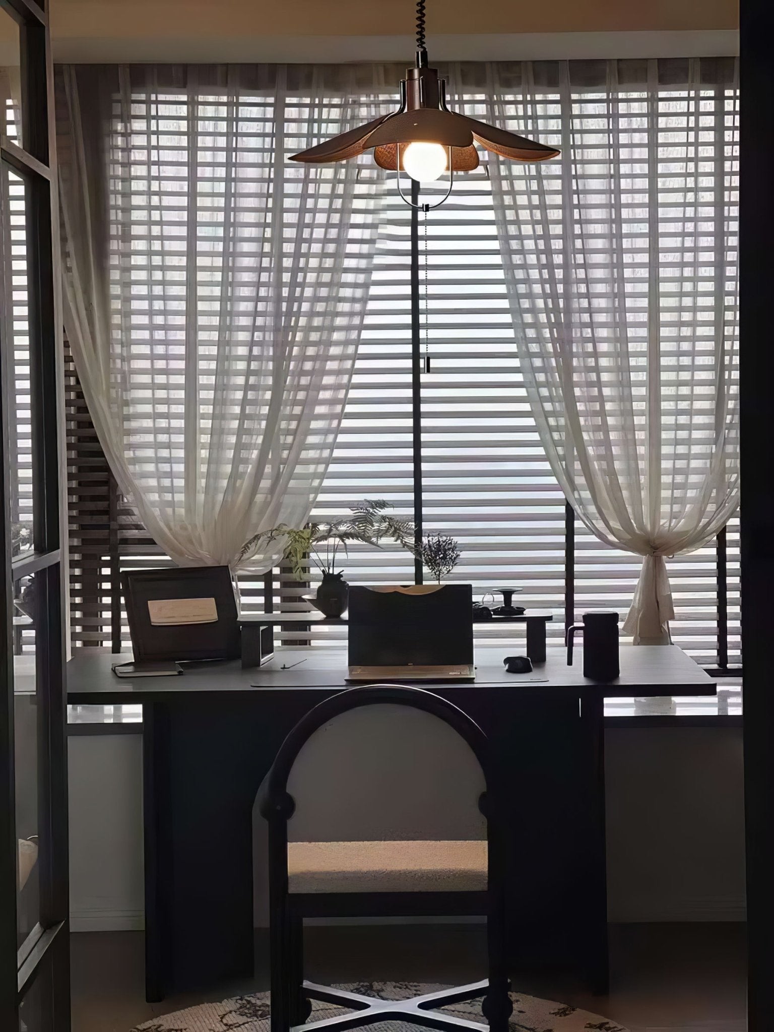 Utalion Traditional Petal Bloom Wood Fabric Pendant Light