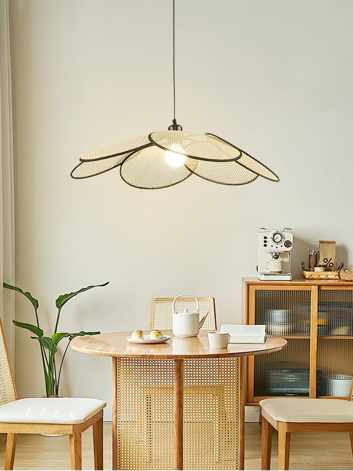 Vemarora Premium Elegance Petals Rattan Fabric Pendant Lamp
