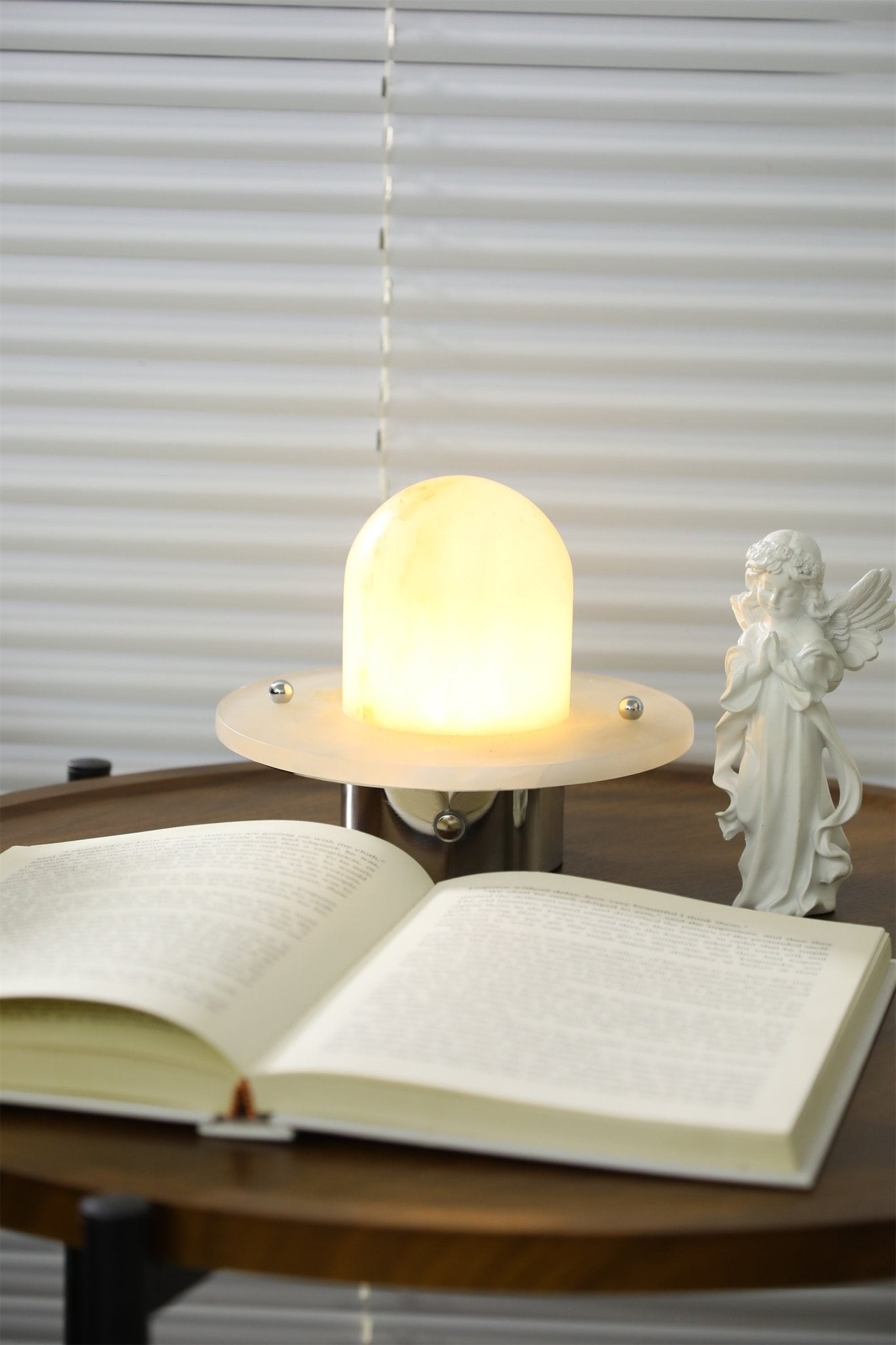 Dyxlen Table Lamp