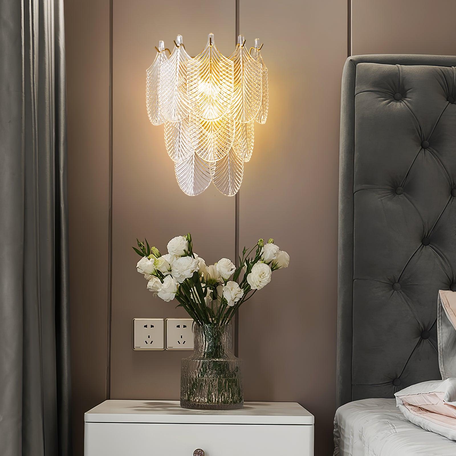 Eveno Metal Glass Leaf-inspired Wall Sconce