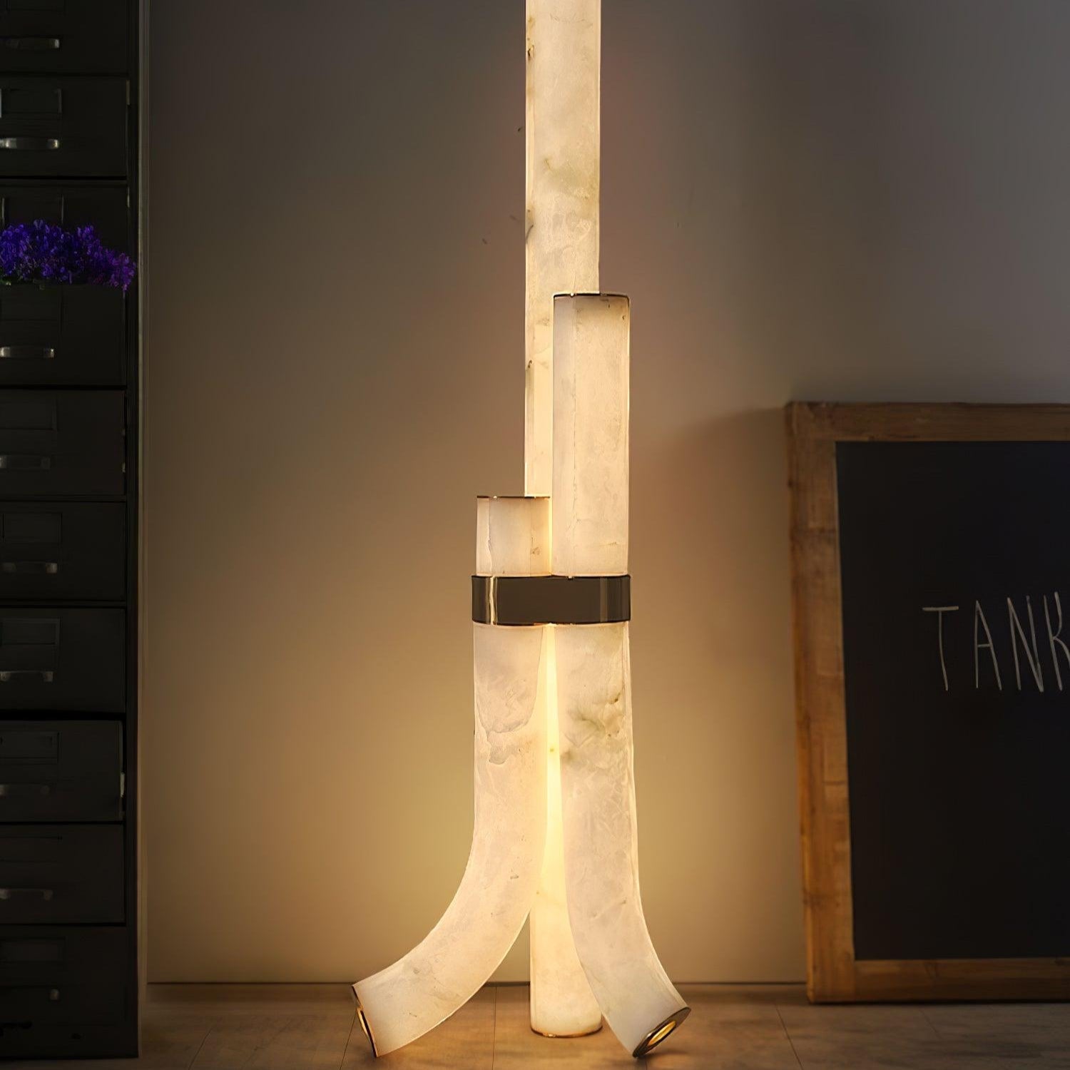 Nivoena Alabaster Floor Lamp