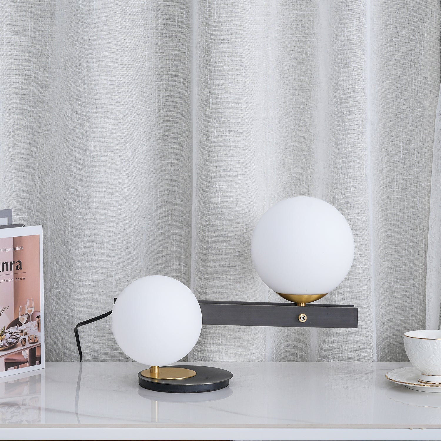 Veloella Contemporary Glass Table Lamp