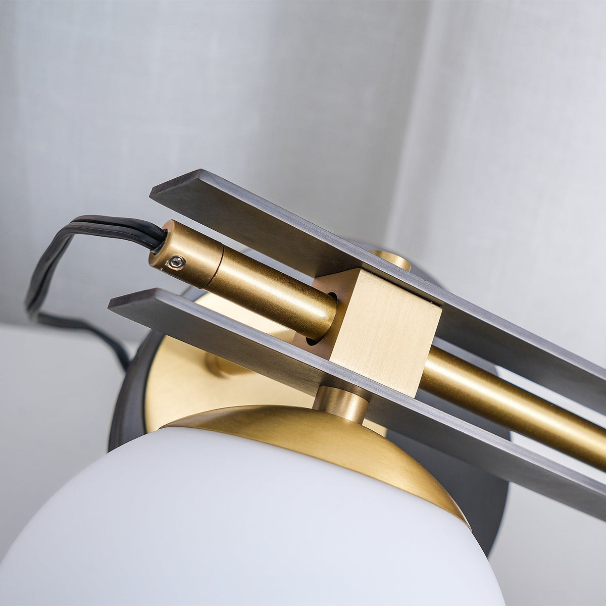Veloella Contemporary Glass Table Lamp