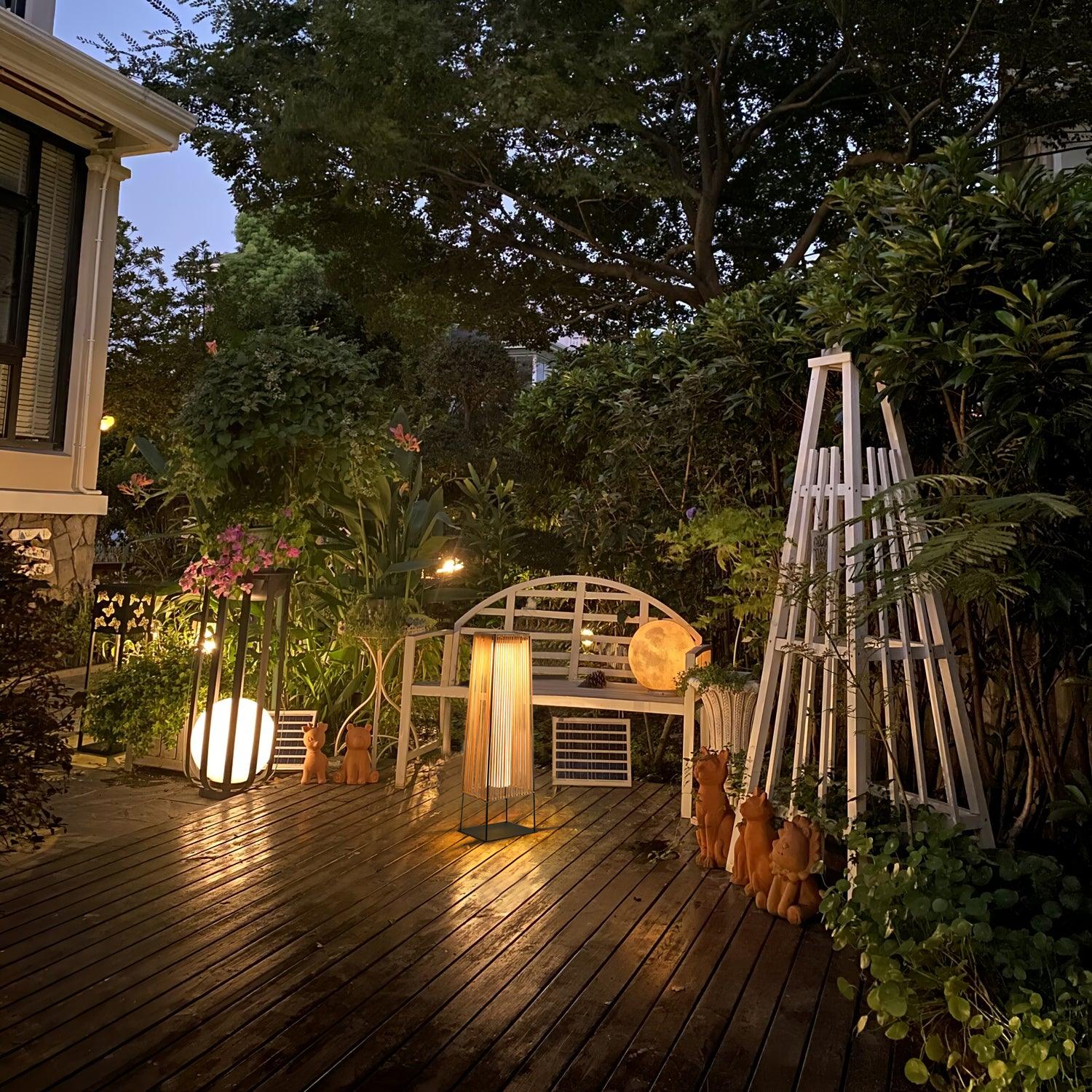 Aru Modern Outdoor Light