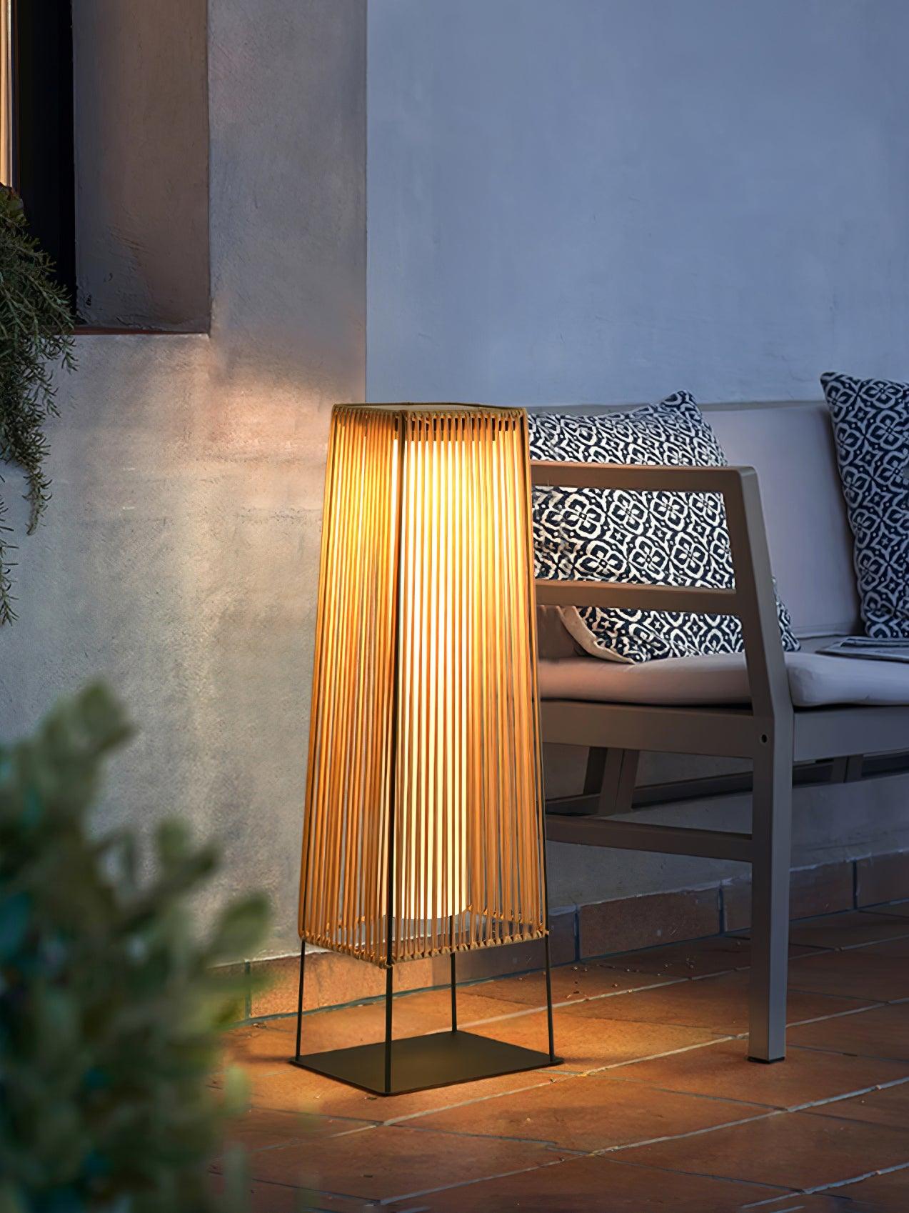 Aru Modern Outdoor Light
