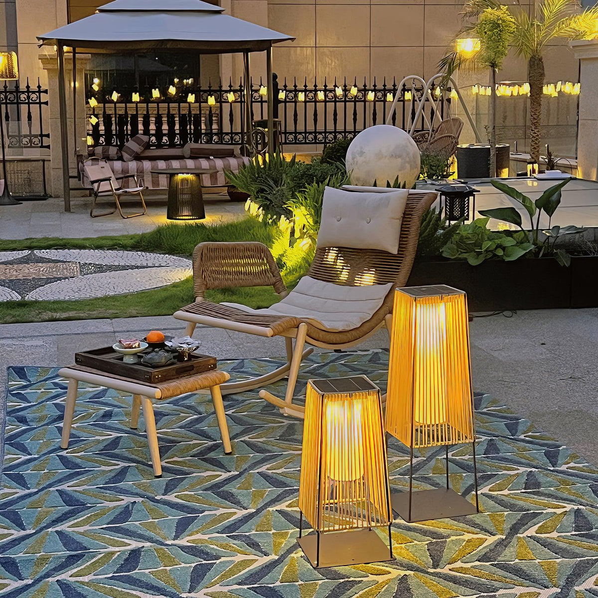 Aru Modern Outdoor Light