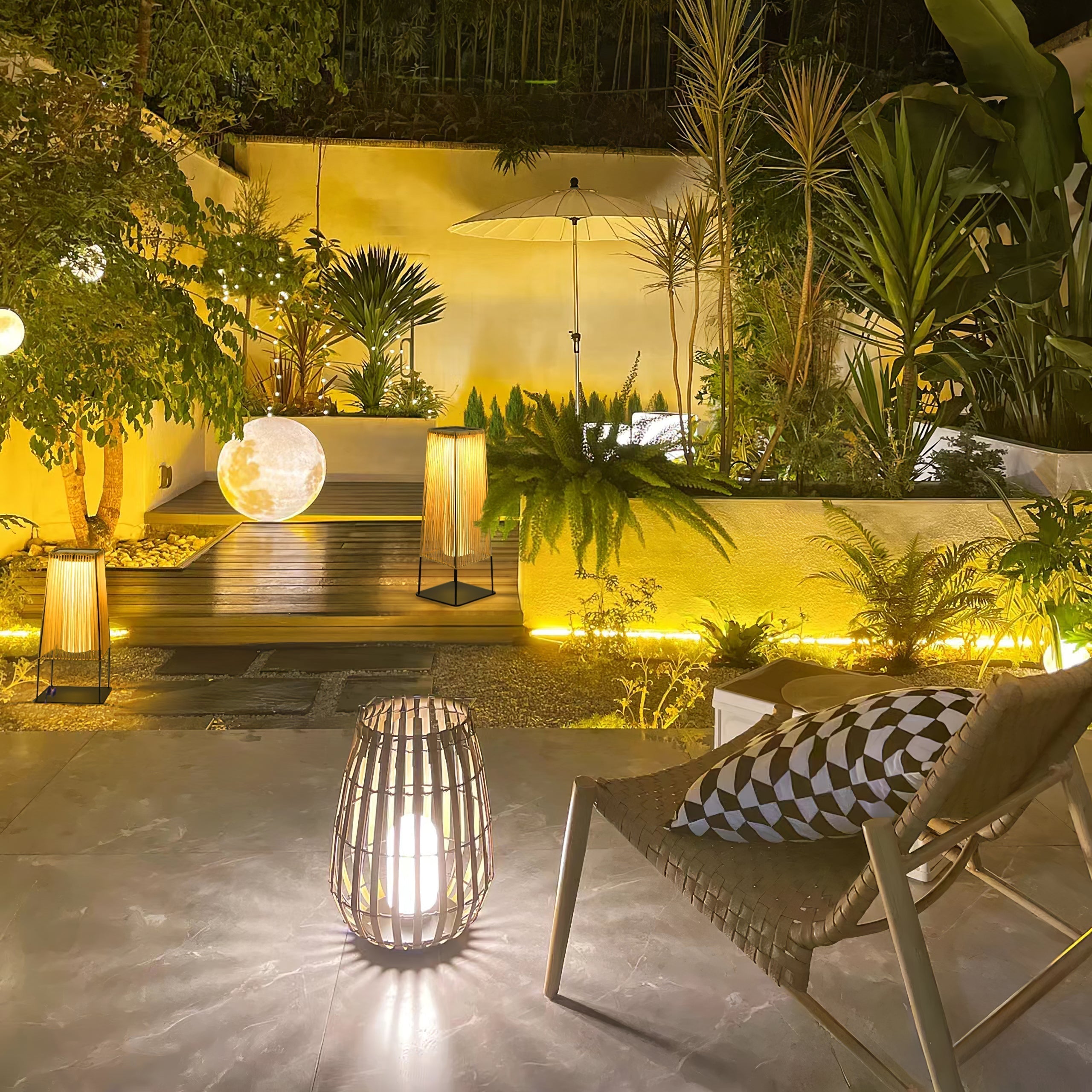 Aru Modern Outdoor Light