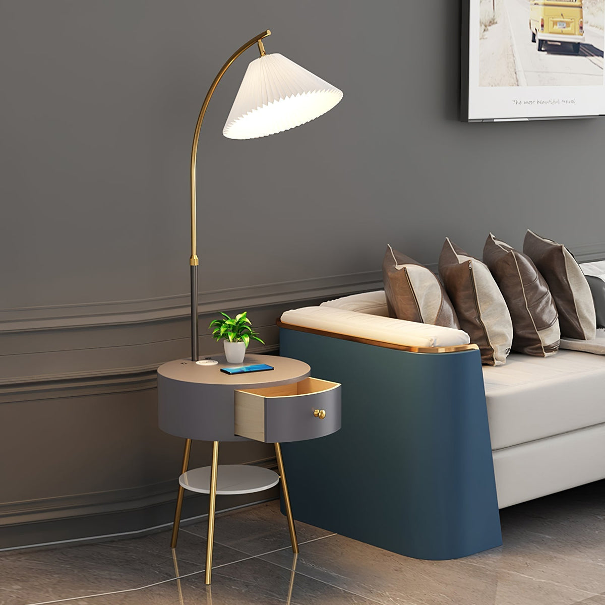 Arcora Pleated Arc Floor Light