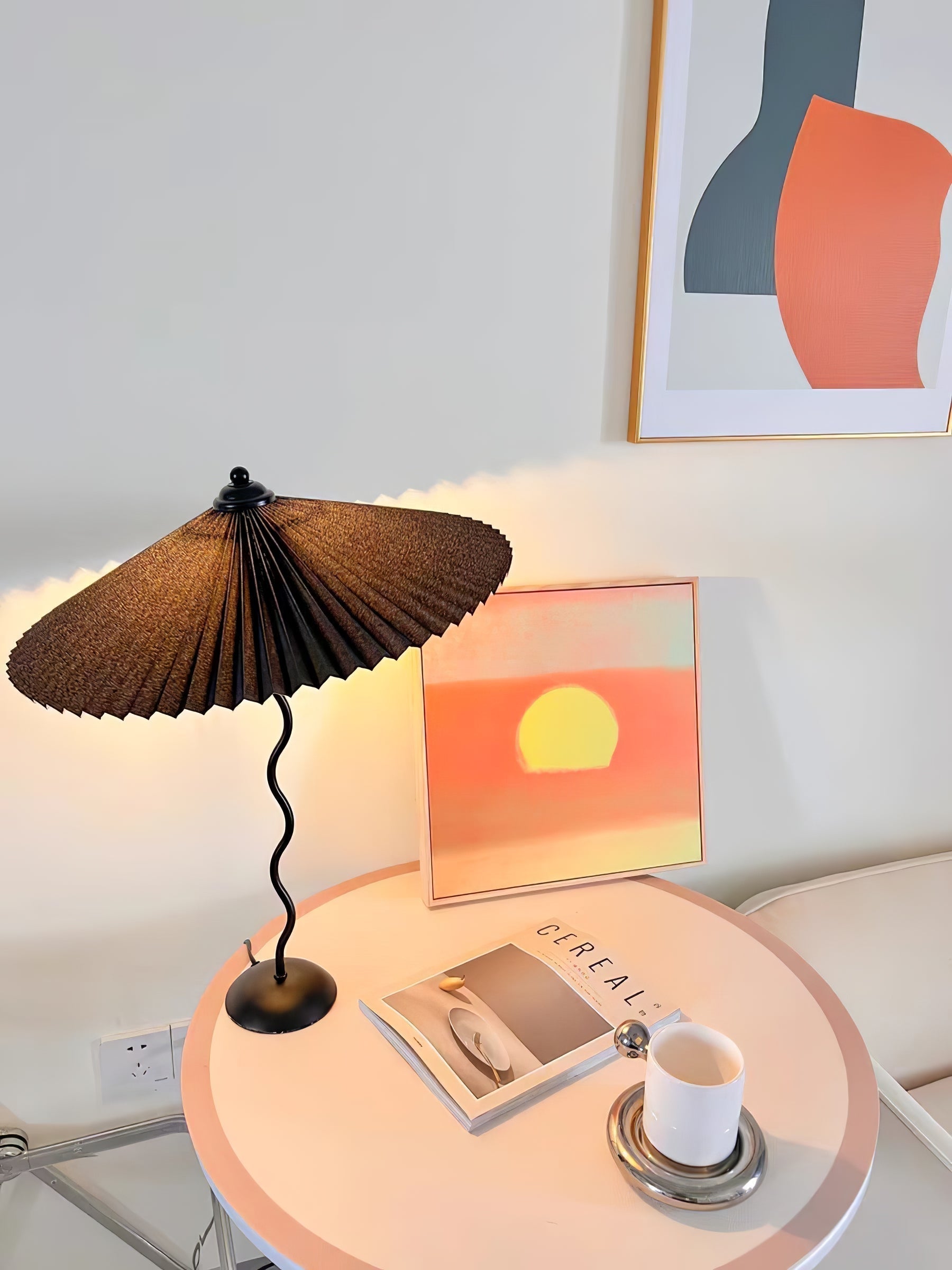 Krenis Fabric Artistic Table Lamp