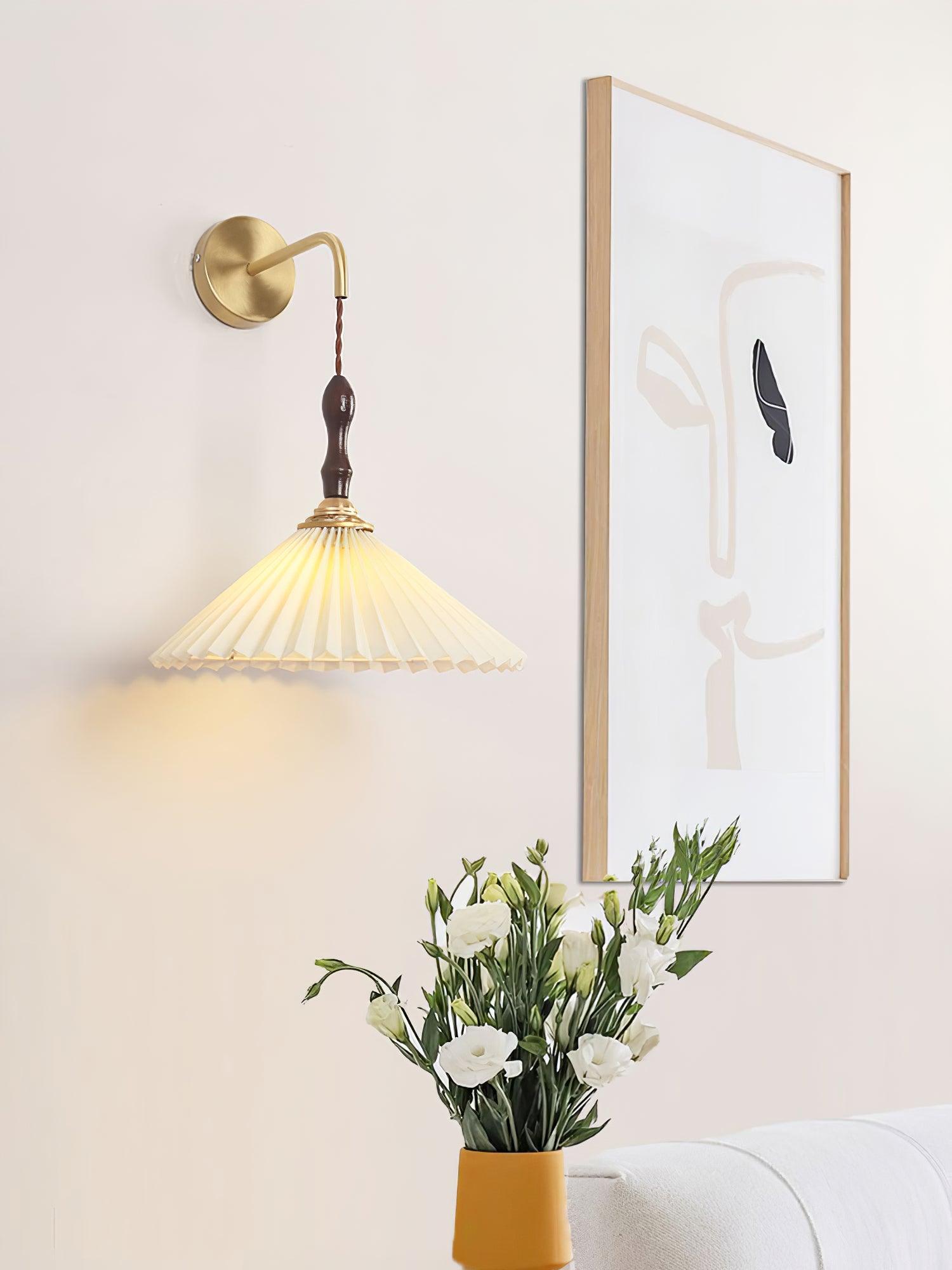 Mordan Premium	Elegance Pleated Walnut Wooden Wall Lamp