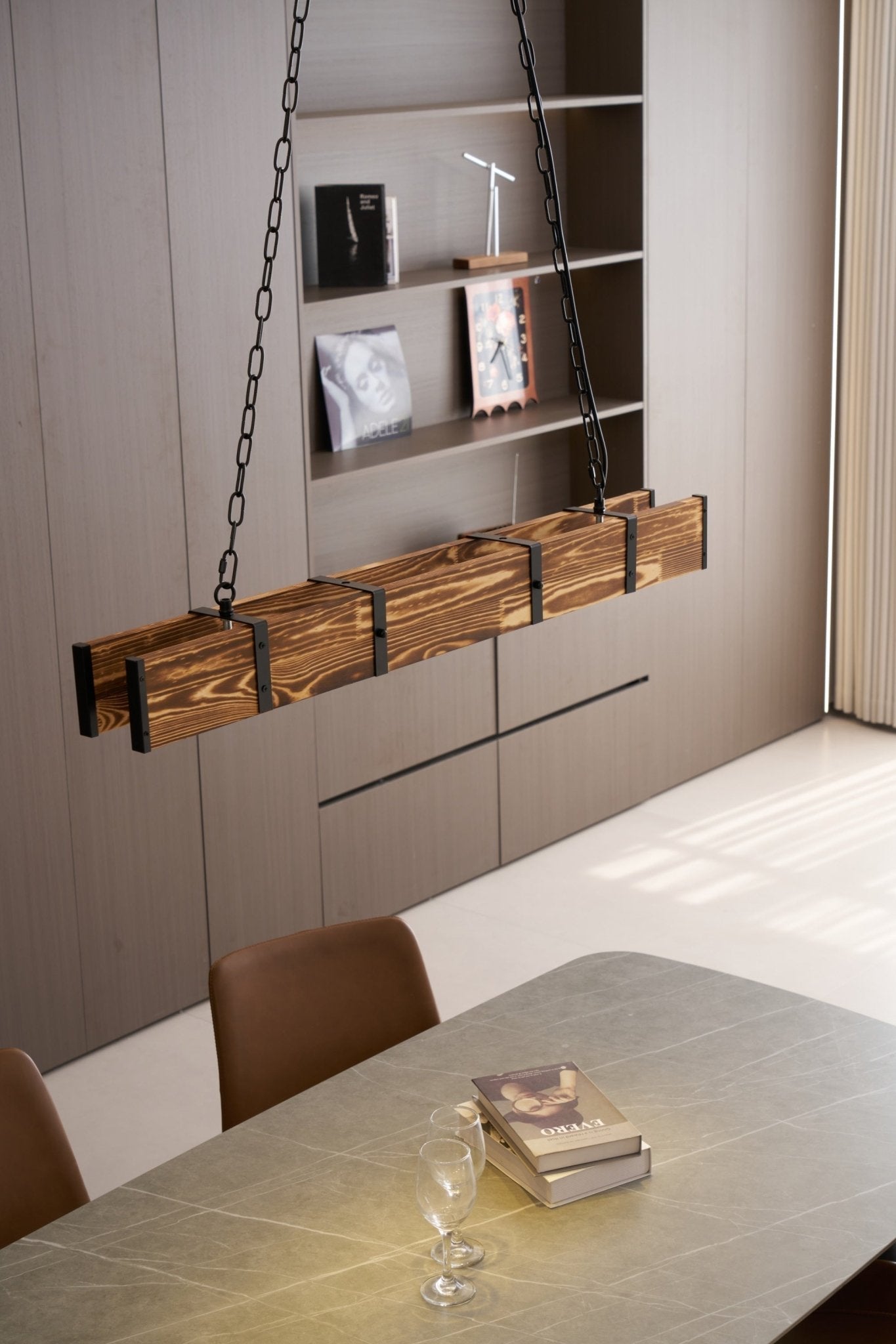 Aldelena Chandelier Pleva Linear Natural Wood