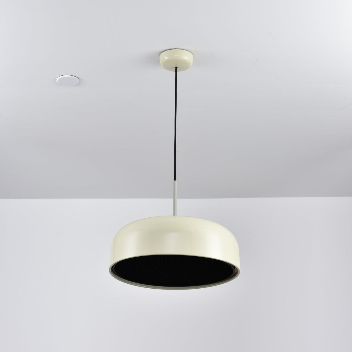 Wolvin Modern Minimalist Podgy Pendant Light