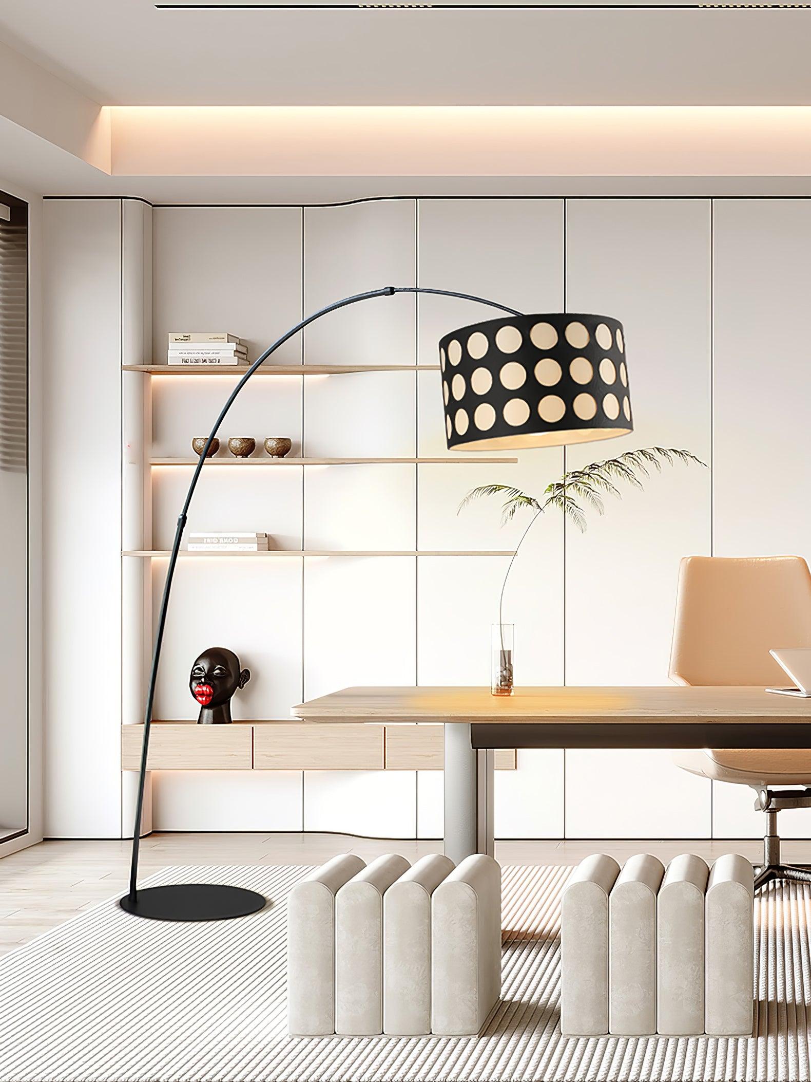 Avmirion Noir Arc Floor Lamp