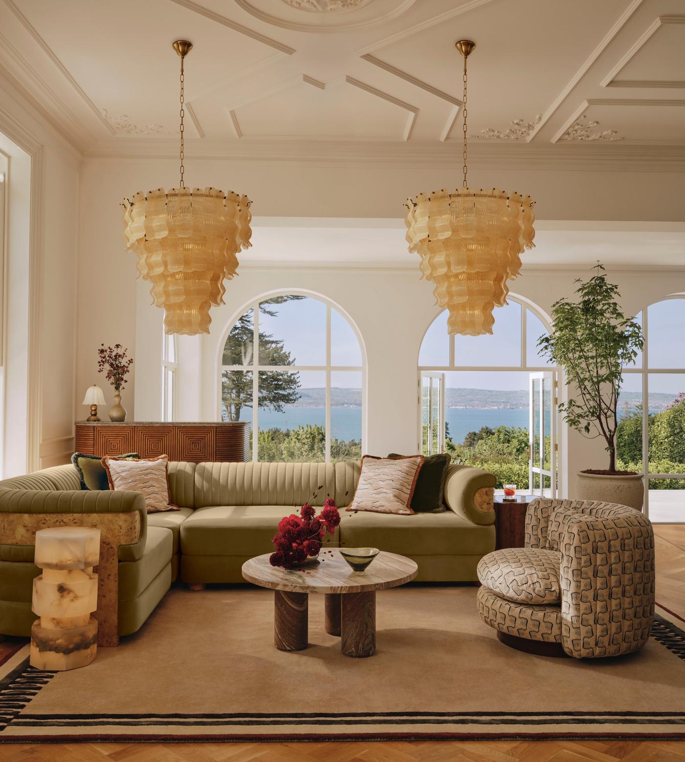 Borzi Yellow Glass Leaf Luxurious Chandelier
