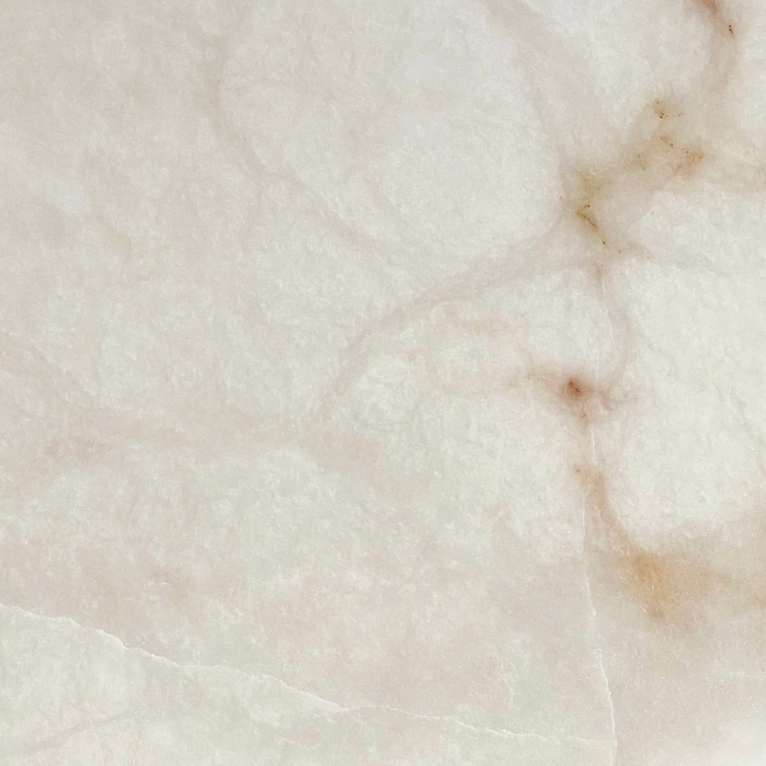 Avenenaria Alabaster Wall Lamp