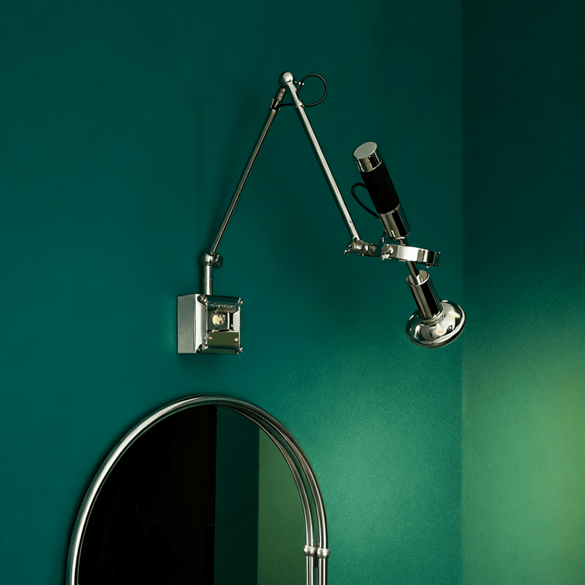 Perv Beam Wall Lamp