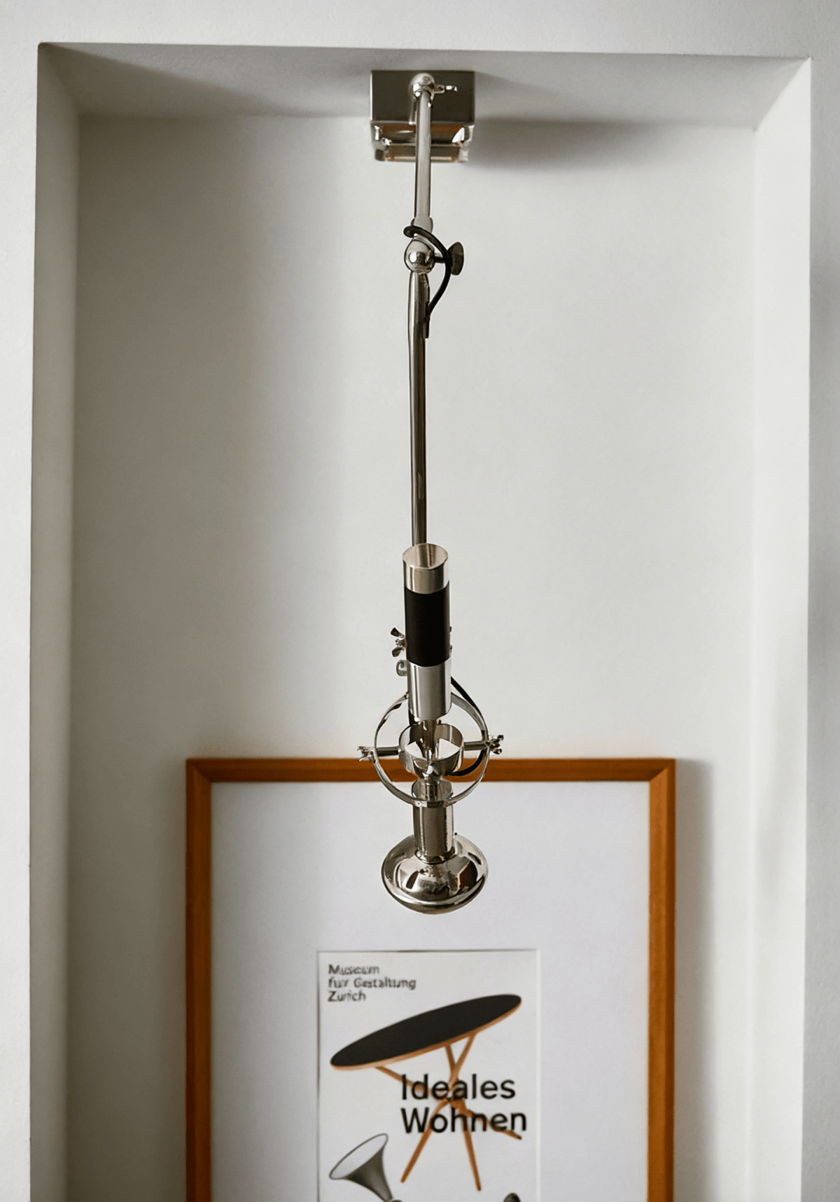 Perv Beam Wall Lamp