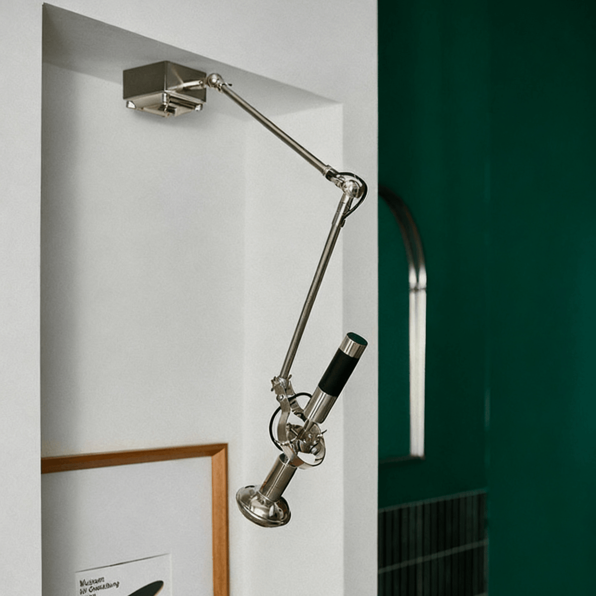 Perv Beam Wall Lamp