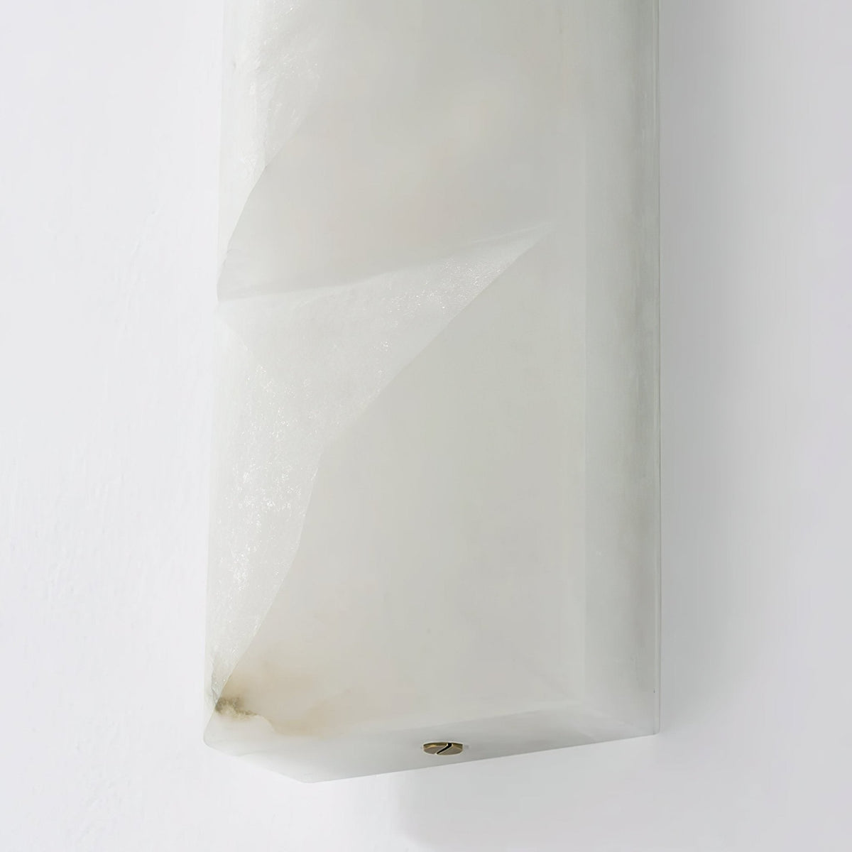 Nivanine Modern Alabaster Wall Light