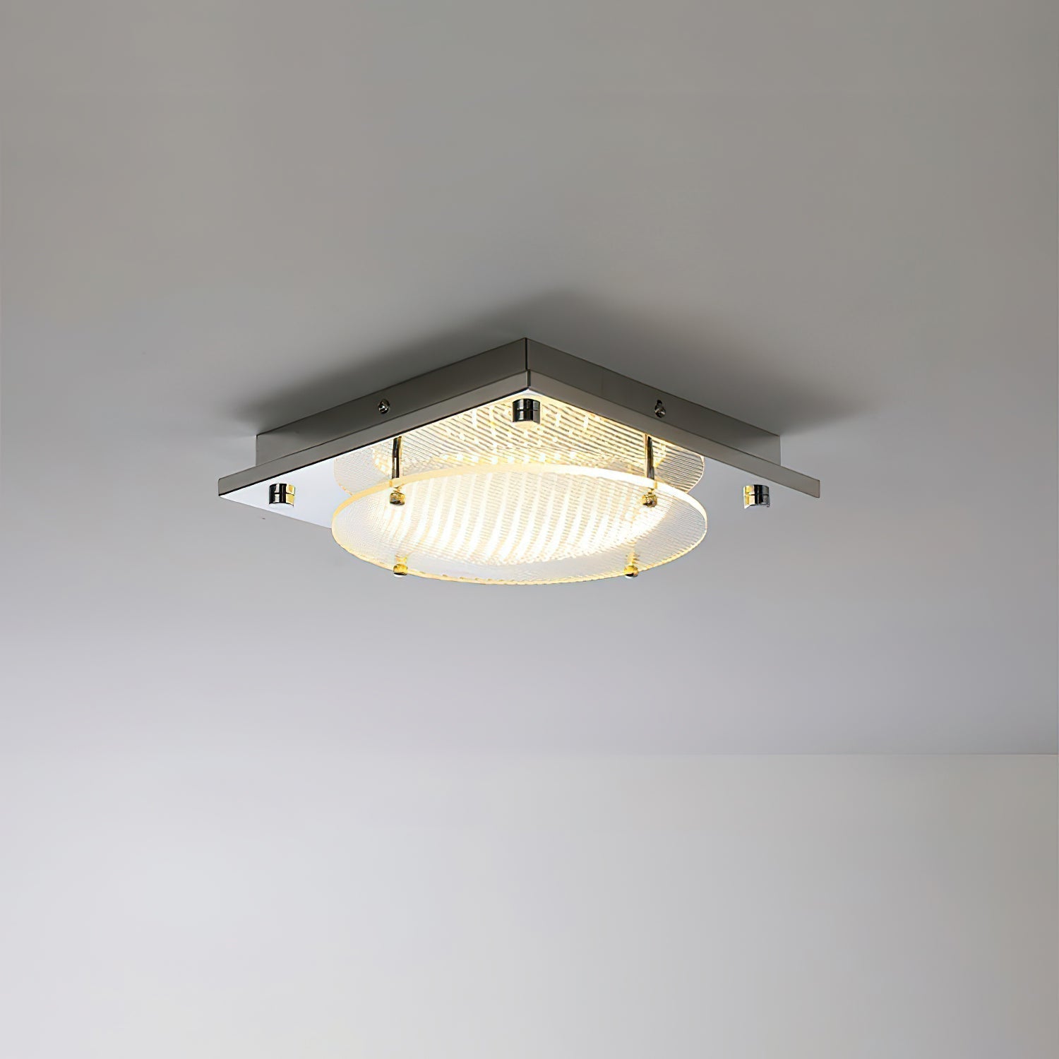 Isolora Nordic Art Shield Sconce Wall lamp