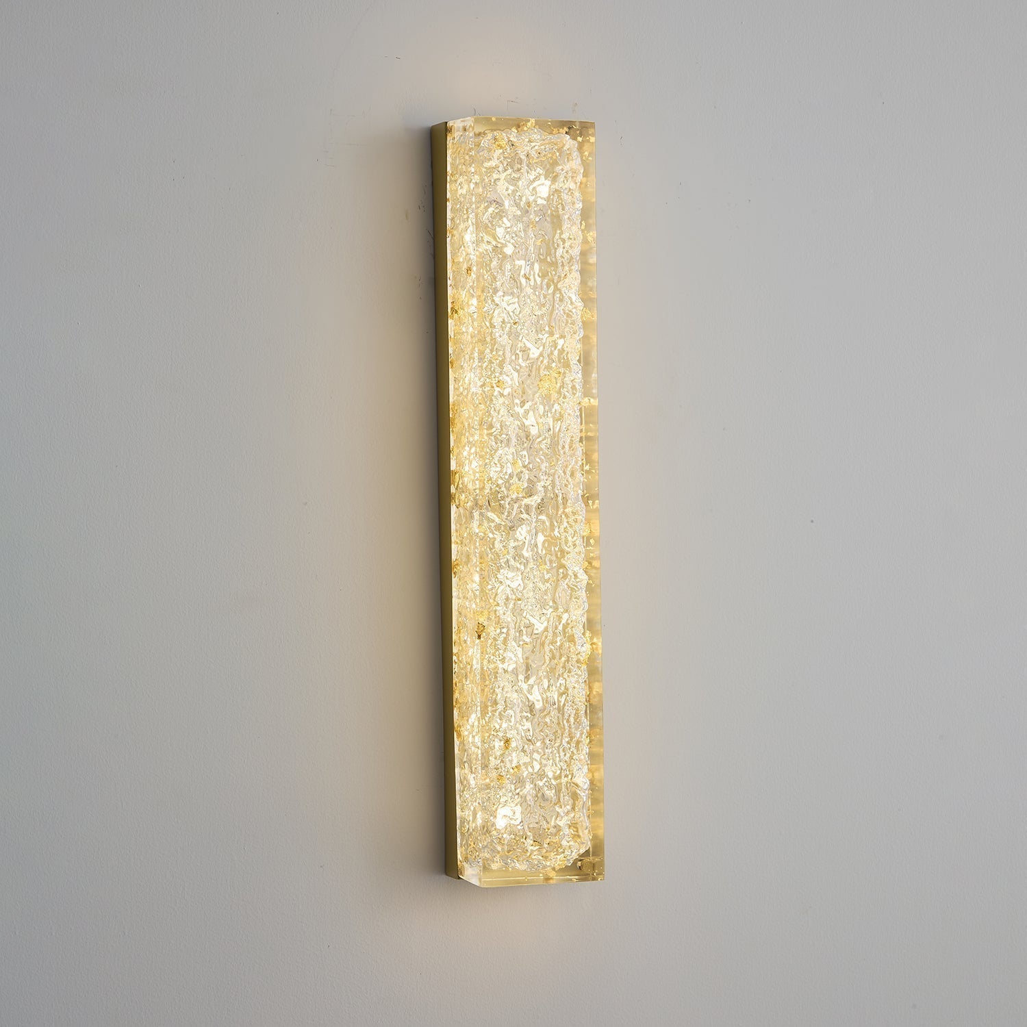 Mavi Prismatic Rectangle Resin Wall Lamp