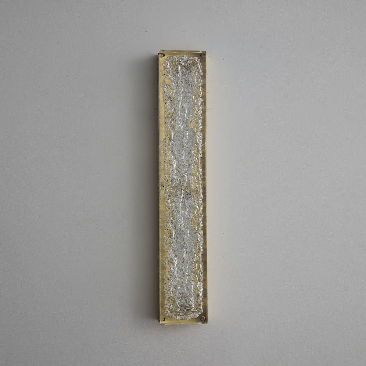 Mavi Prismatic Rectangle Resin Wall Lamp