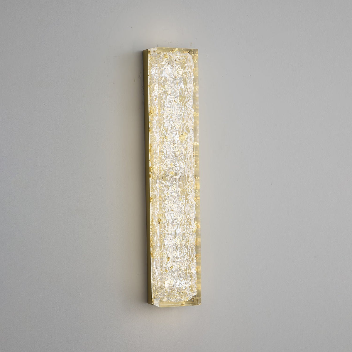 Mavi Prismatic Rectangle Resin Wall Lamp