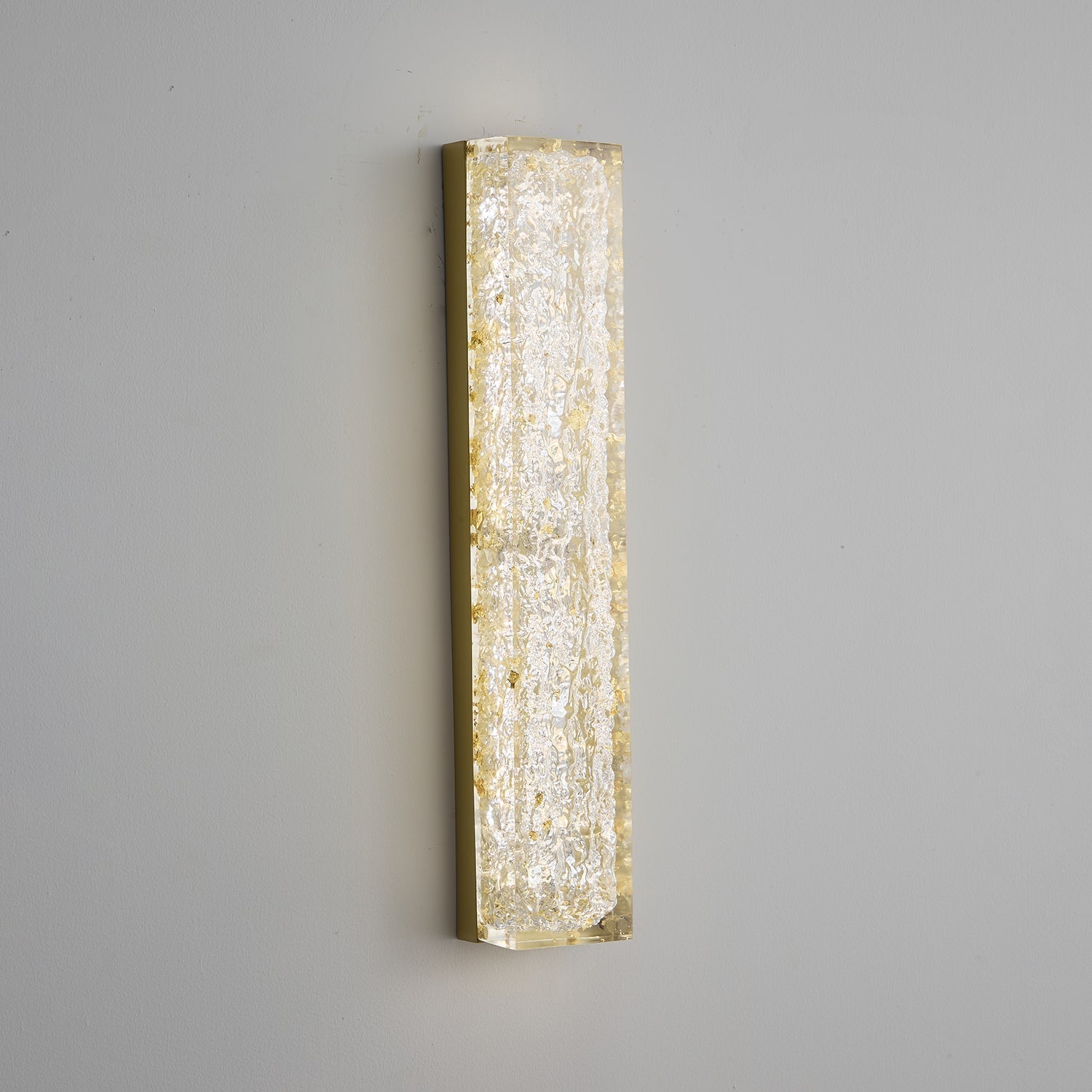 Mavi Prismatic Rectangle Resin Wall Lamp