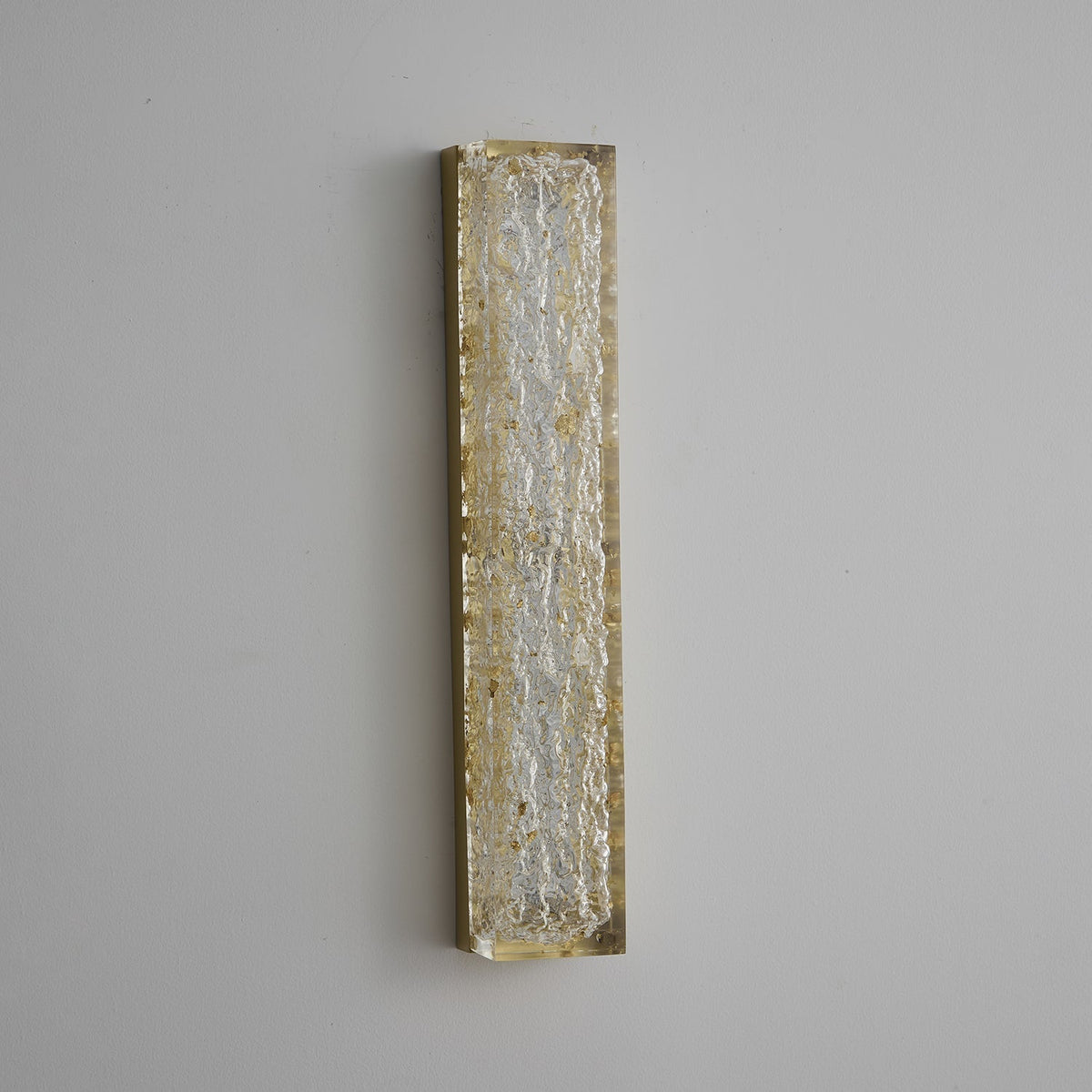 Mavi Prismatic Rectangle Resin Wall Lamp