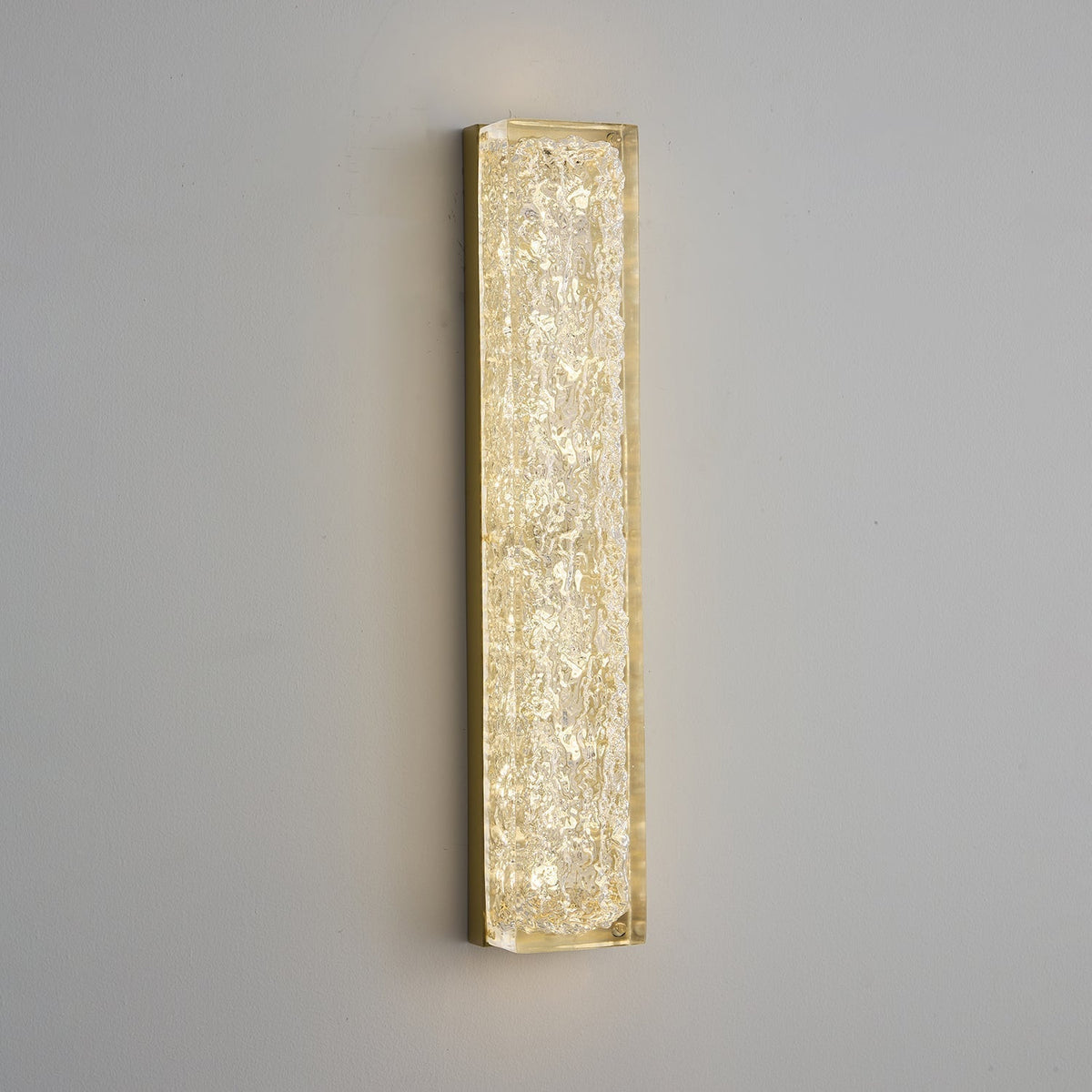 Mavi Prismatic Rectangle Resin Wall Lamp